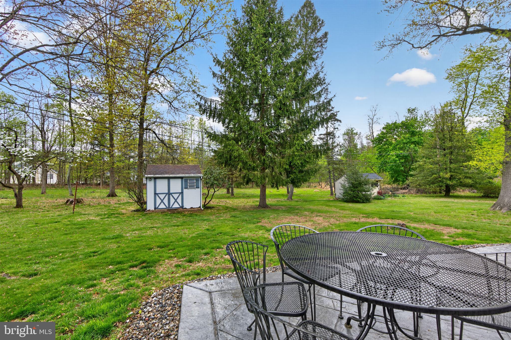 MAPLEWOOD - Residential