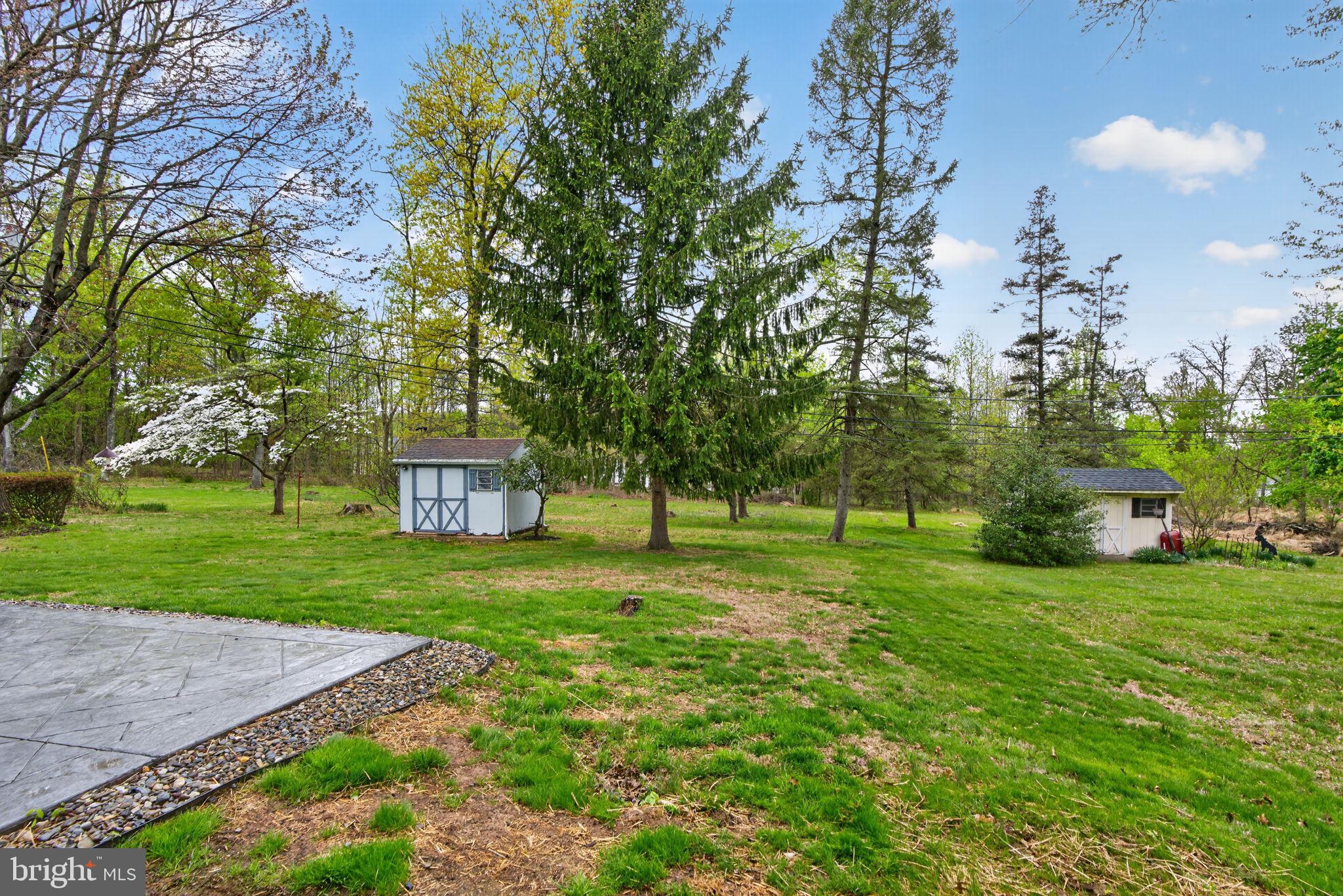 MAPLEWOOD - Residential