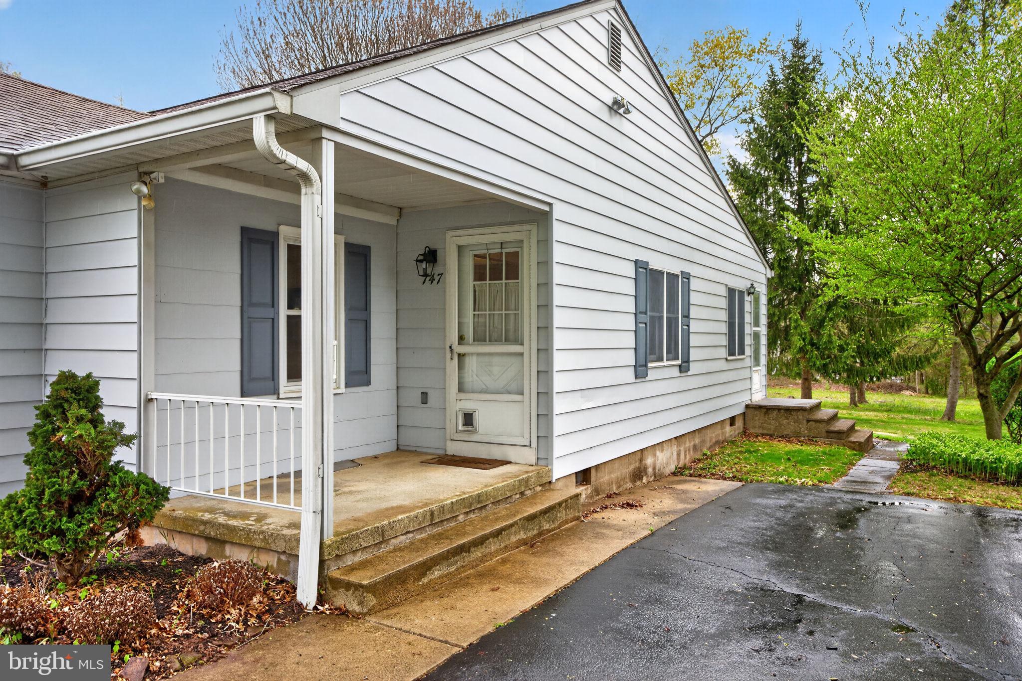 MAPLEWOOD - Residential