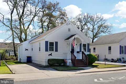 6256 Ocean Boulevard, Chincoteague Island, VA MLS: VAAC2001804