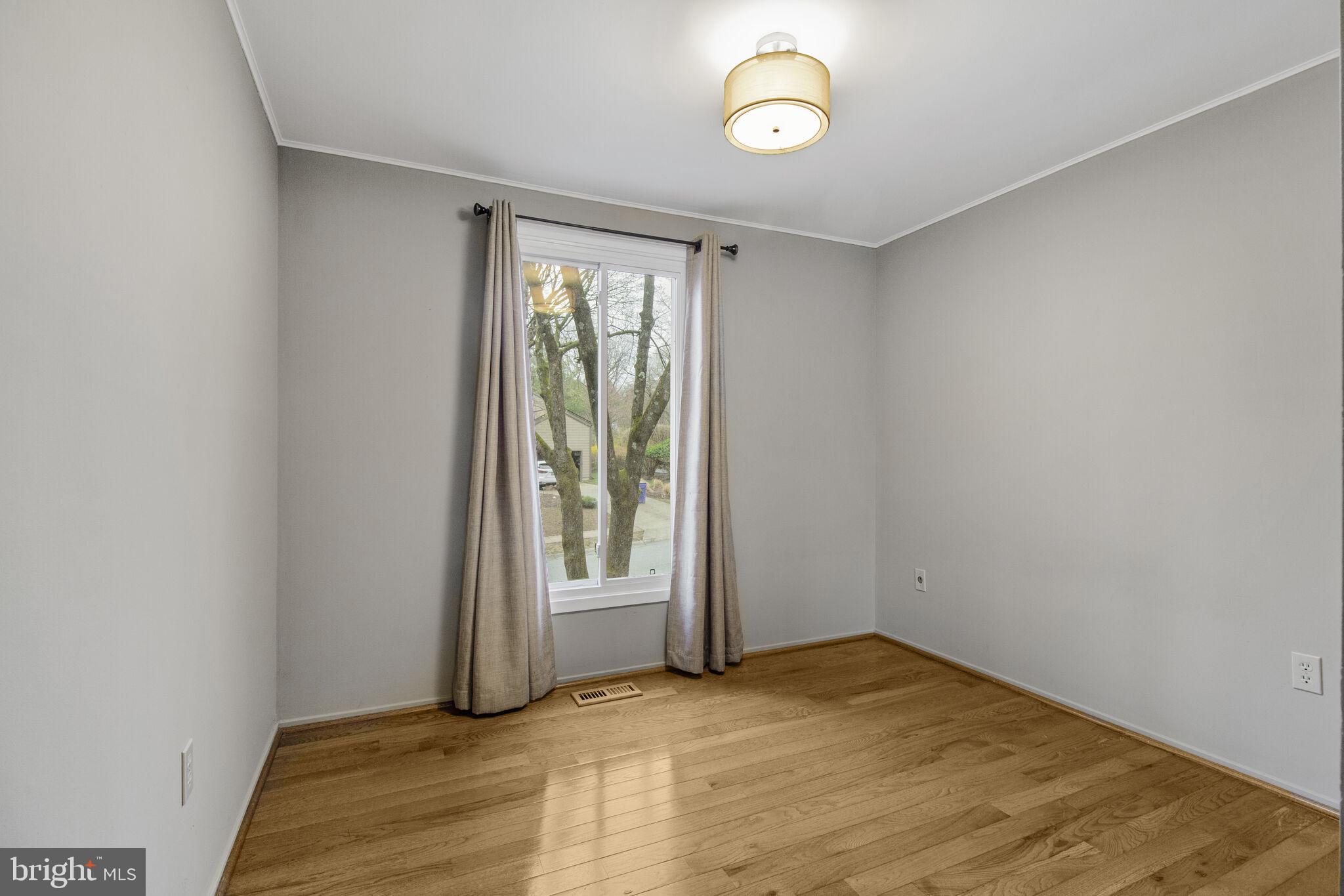 KINGS CONTRIVANCE - Residential