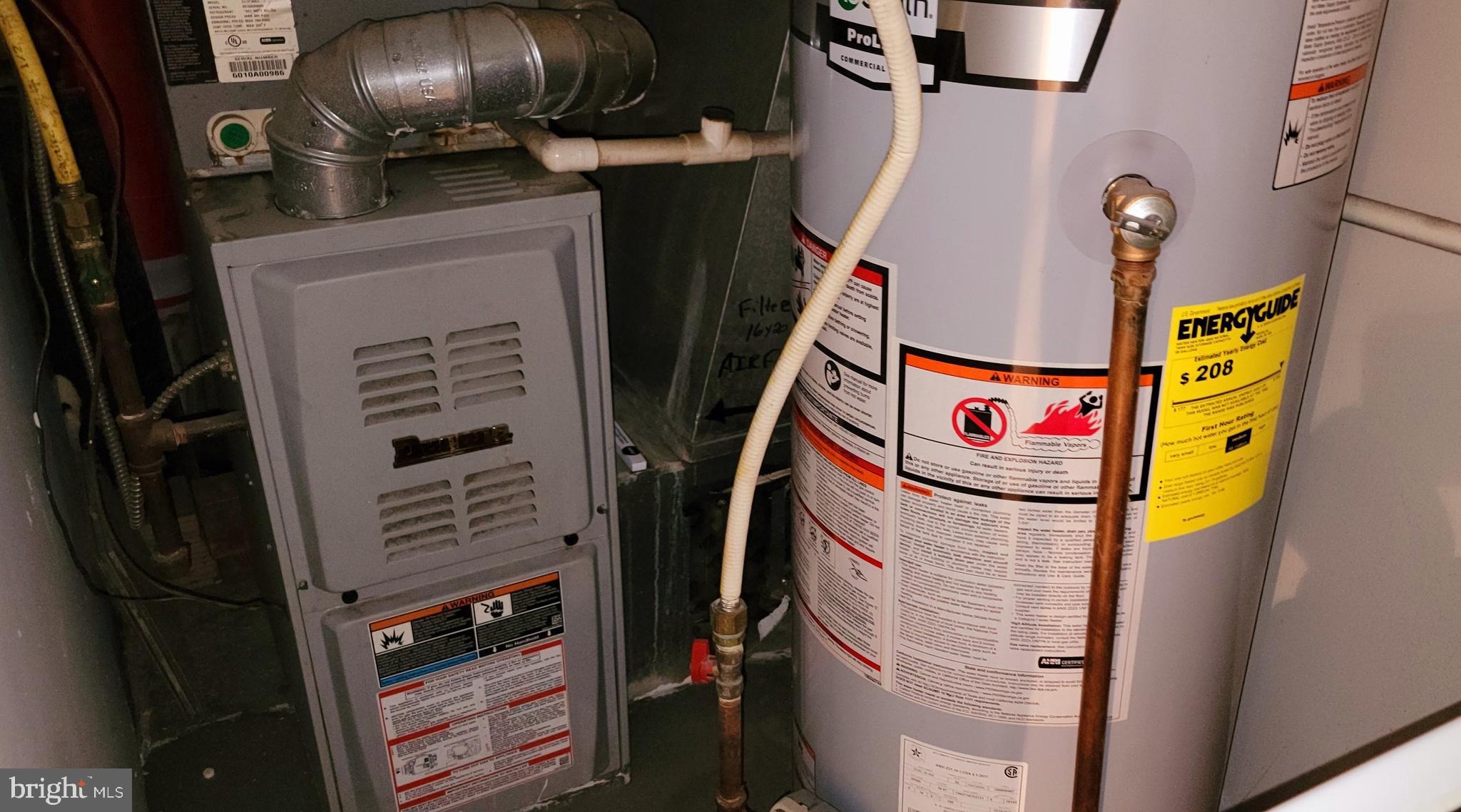 LOWER MOYAMENSING - Residential