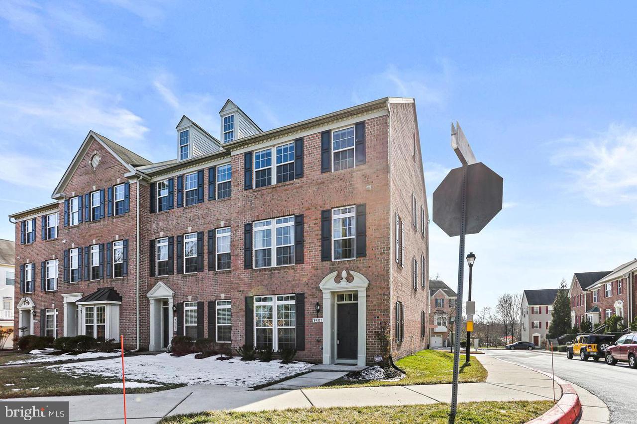 DORSEY CROSSING - Residential Lease