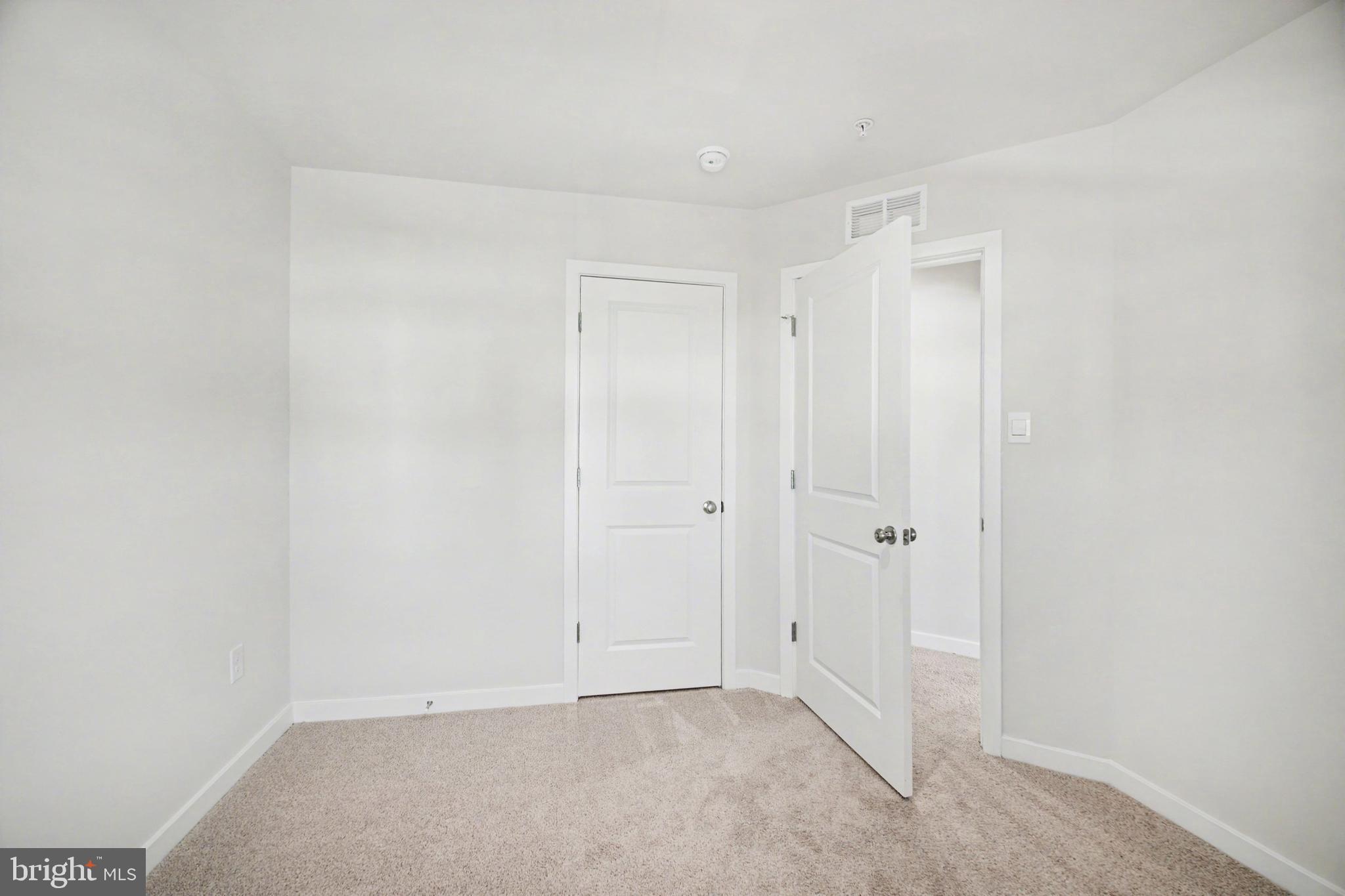 PINEGROVE - Residential