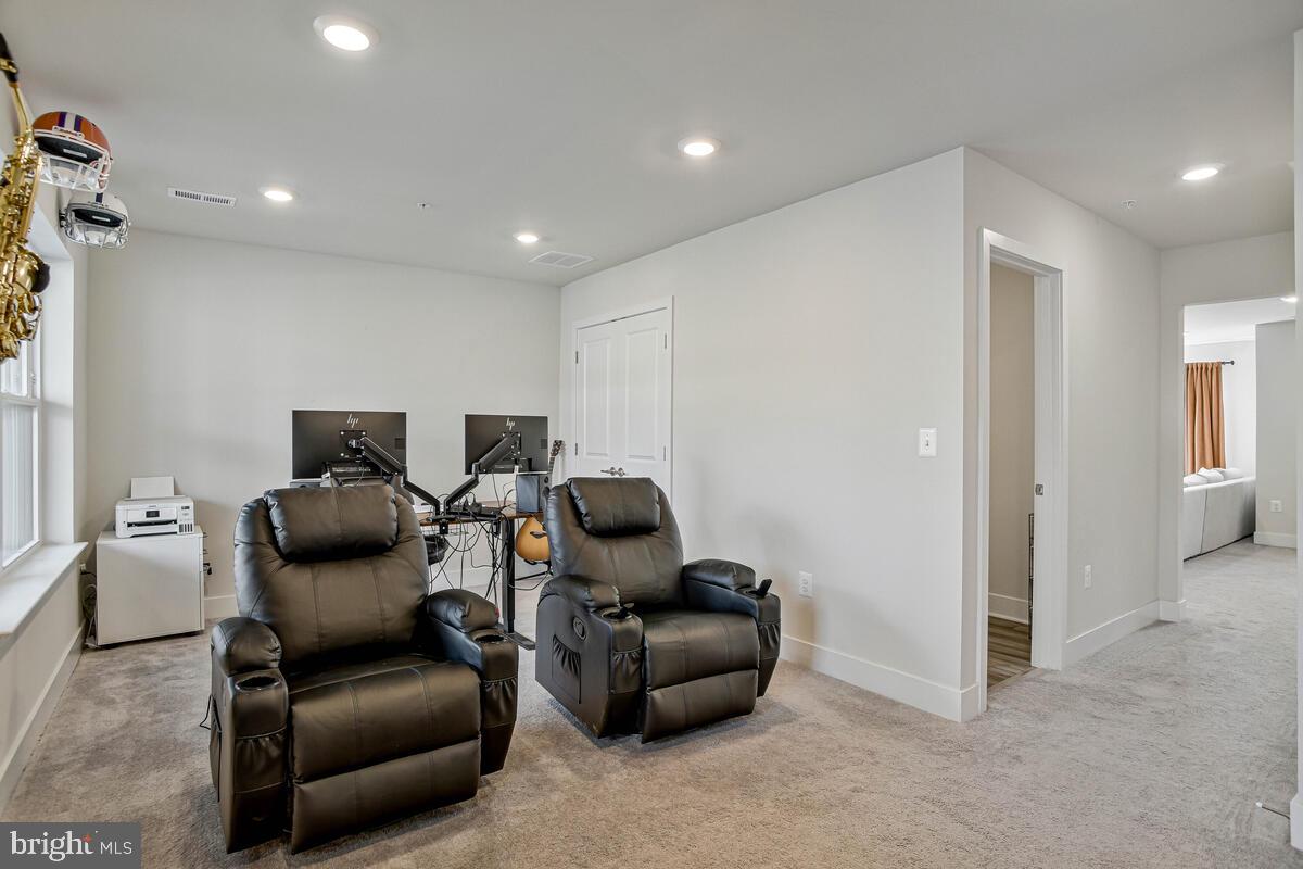 STONEHAVEN - Residential