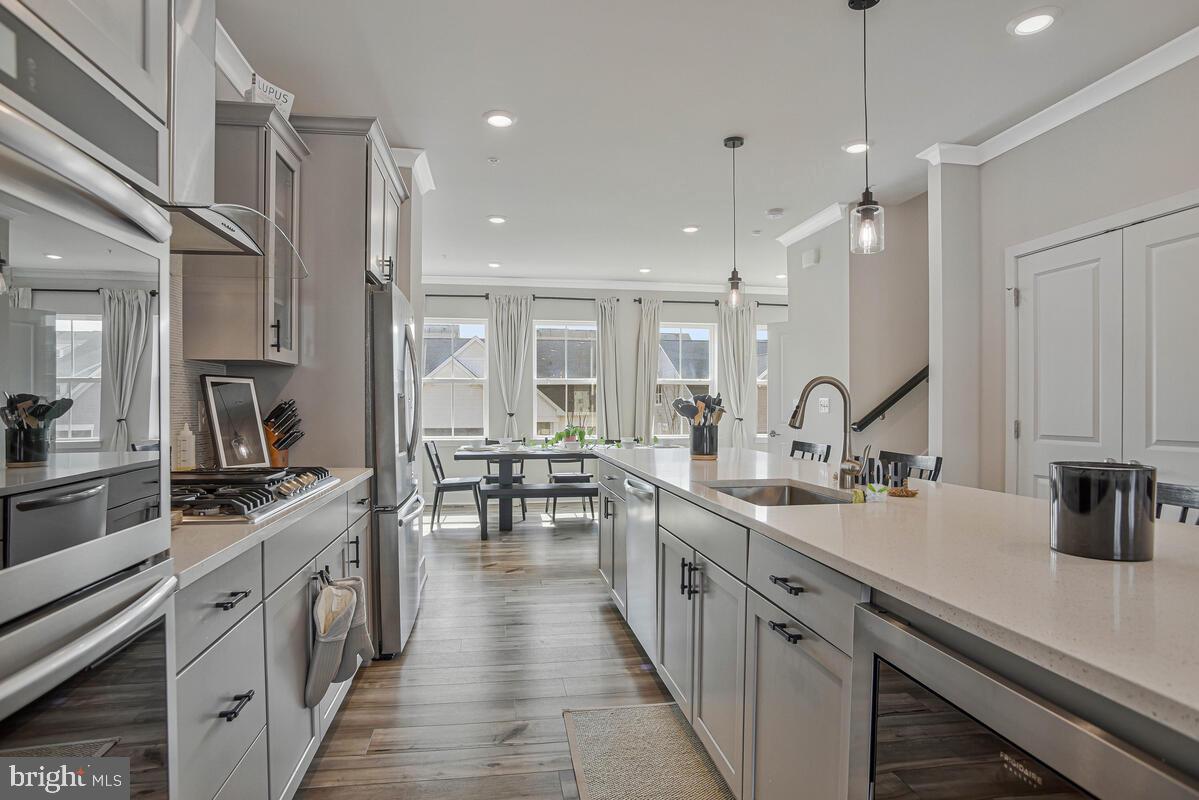 STONEHAVEN - Residential