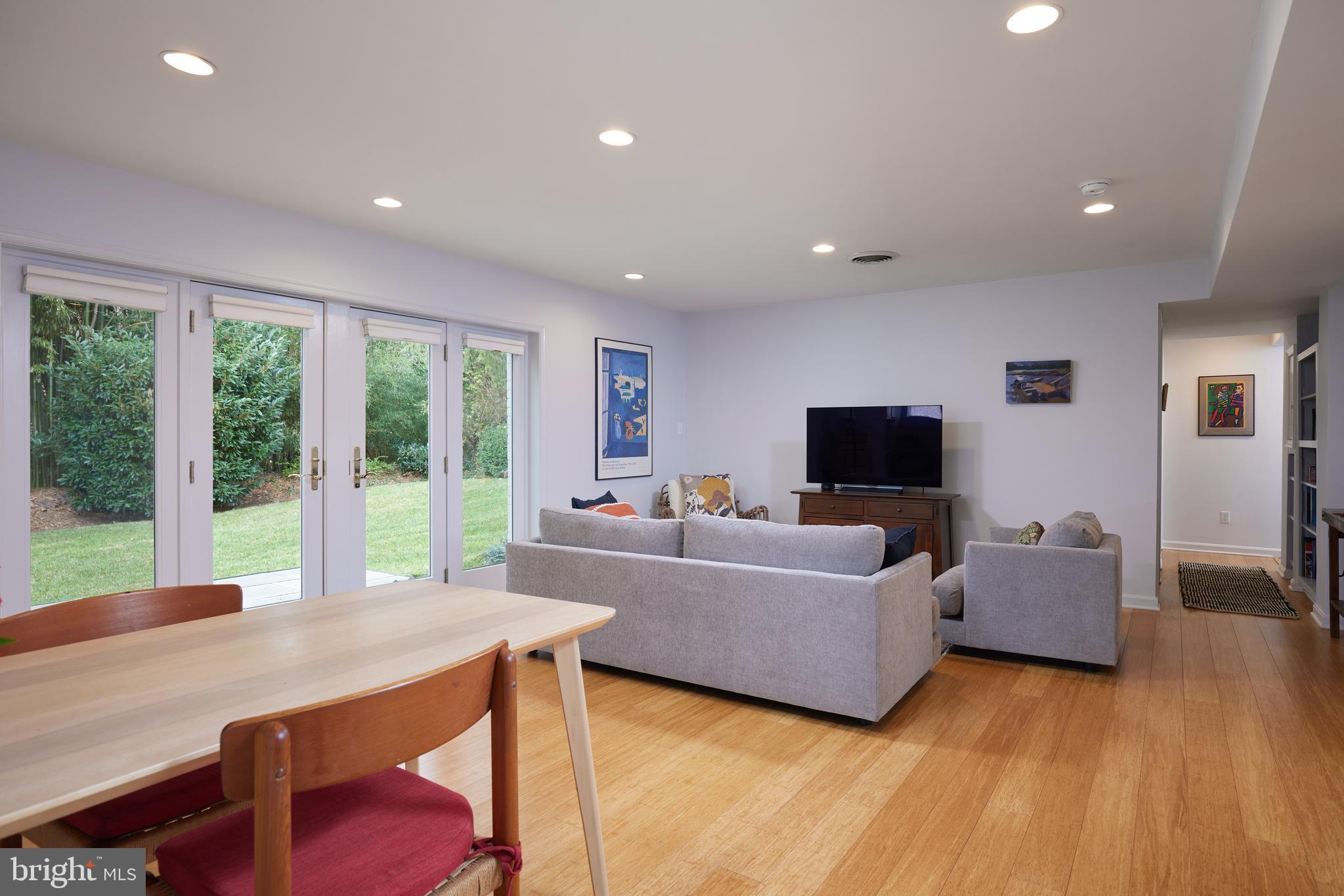 SOMERSET HEIGHTS - Residential