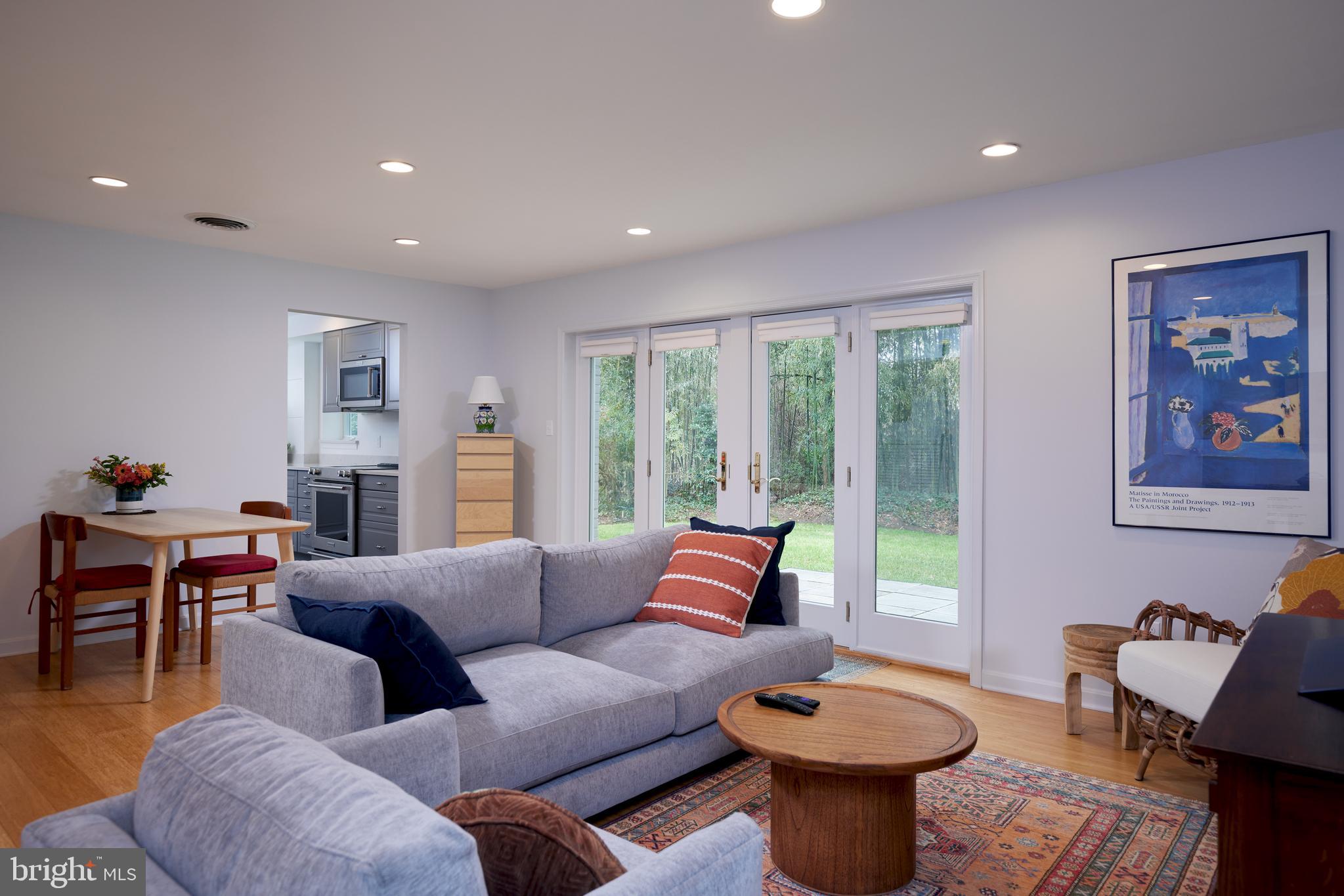 SOMERSET HEIGHTS - Residential