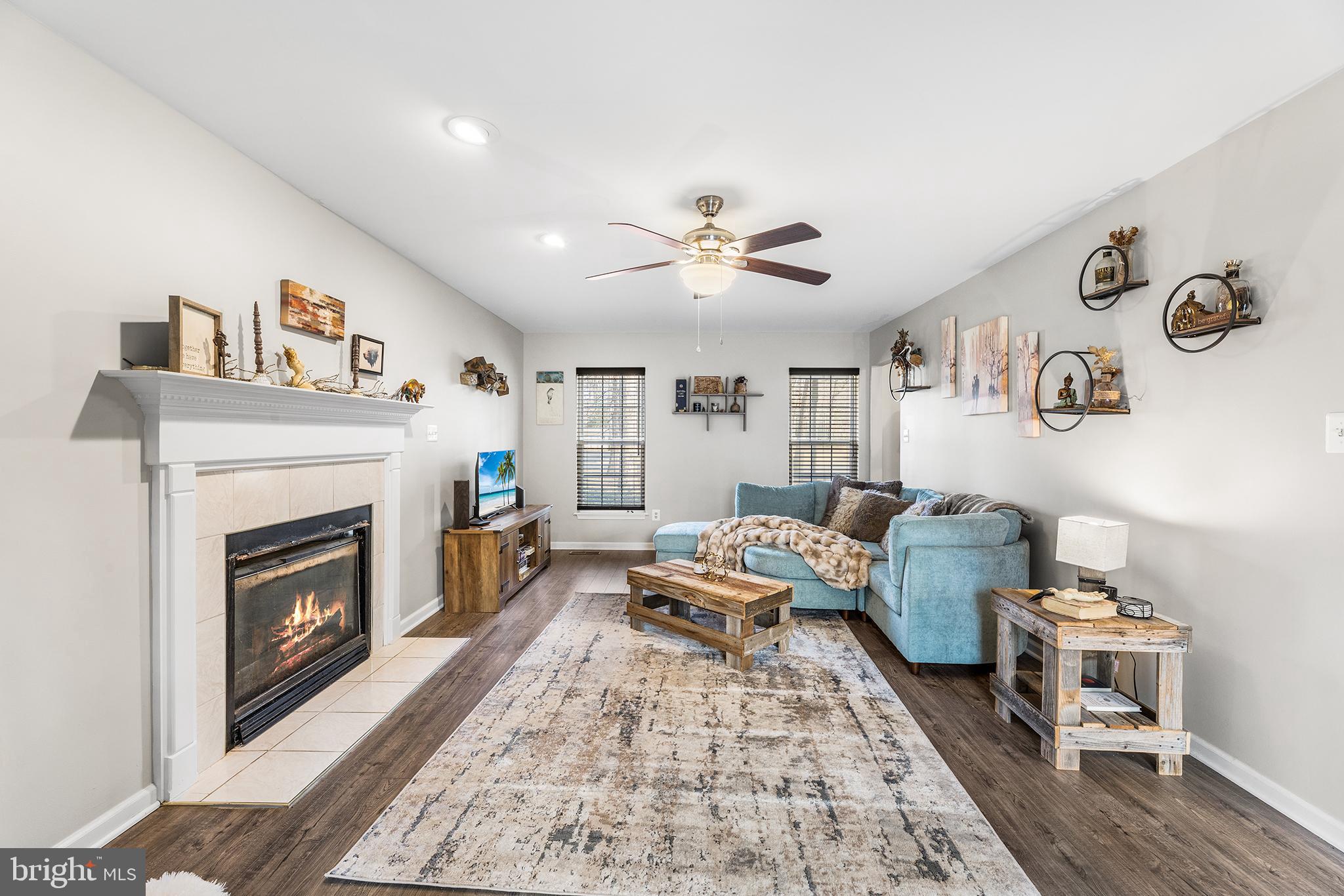 WHITE COVE - Residential