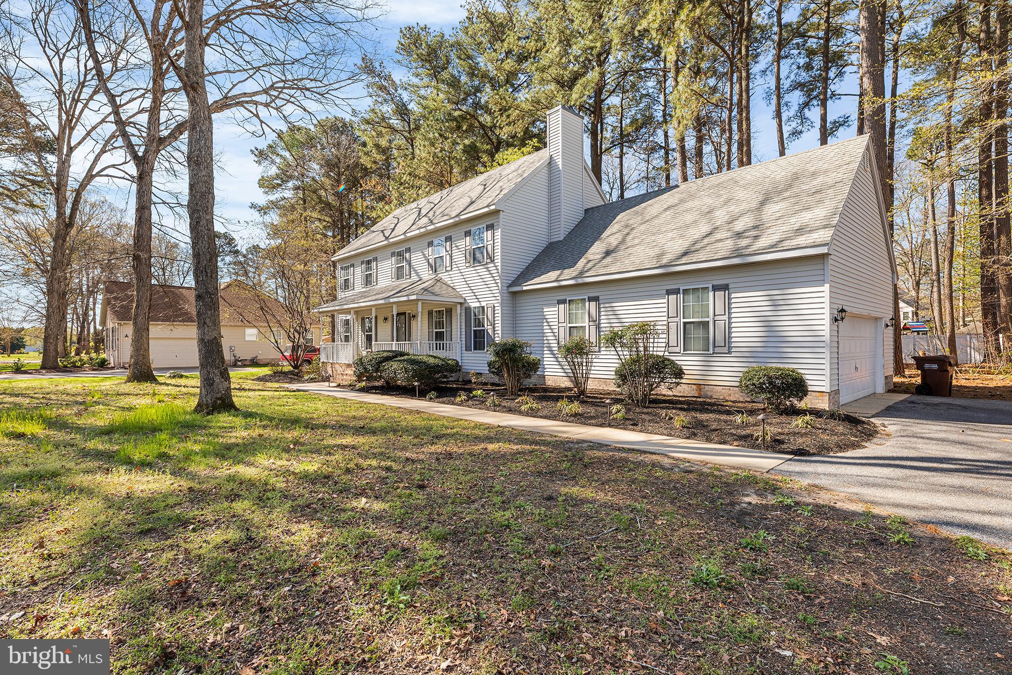 WHITE COVE - Residential