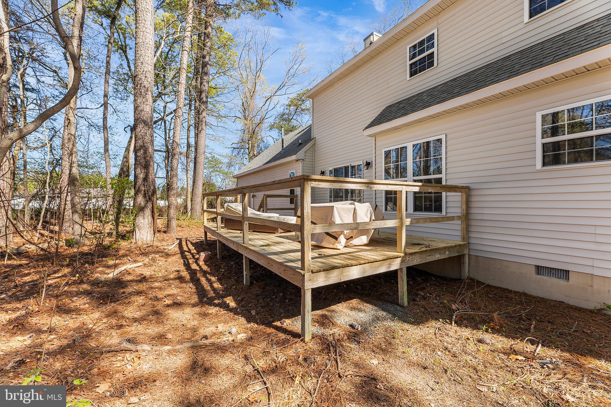 WHITE COVE - Residential