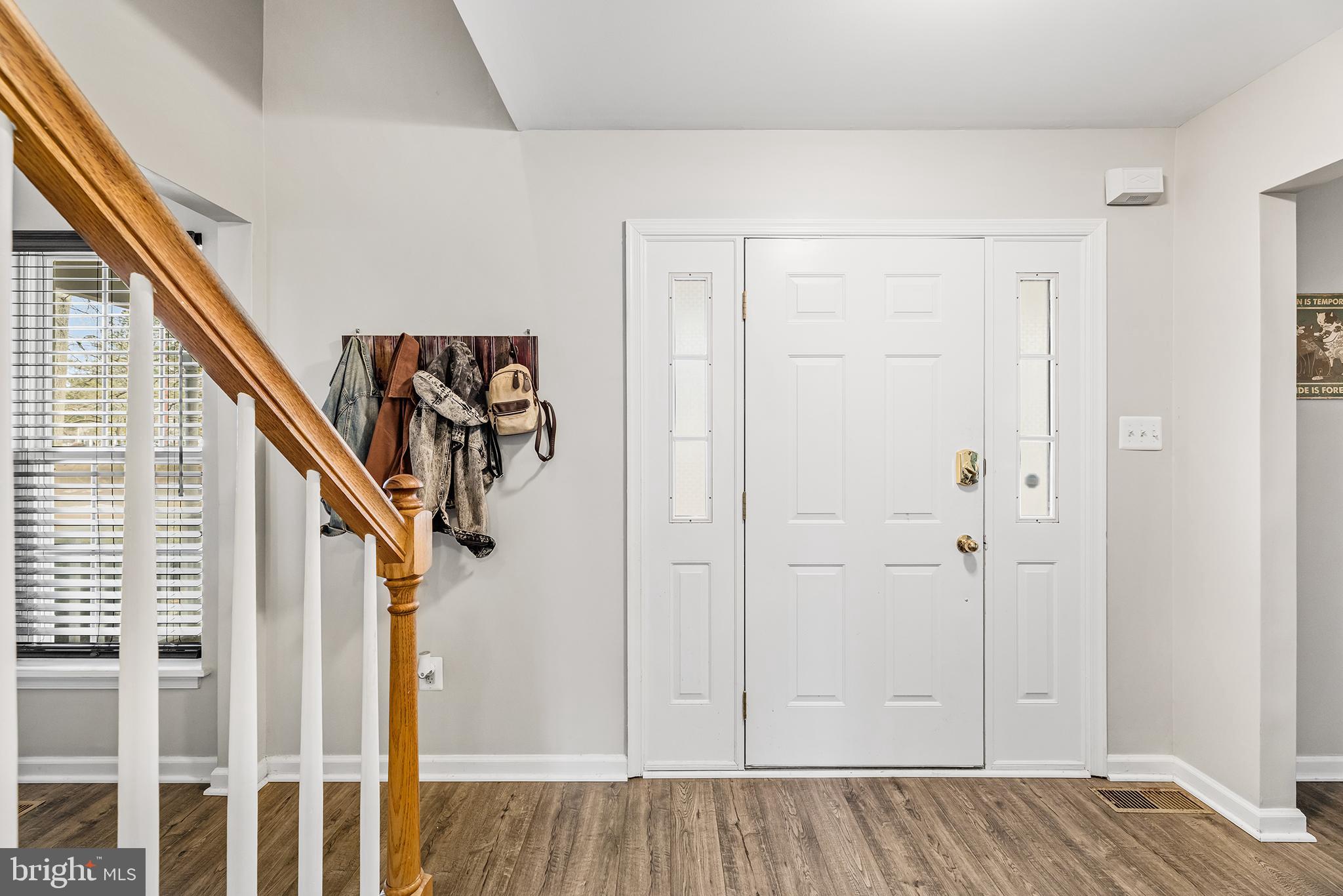 WHITE COVE - Residential