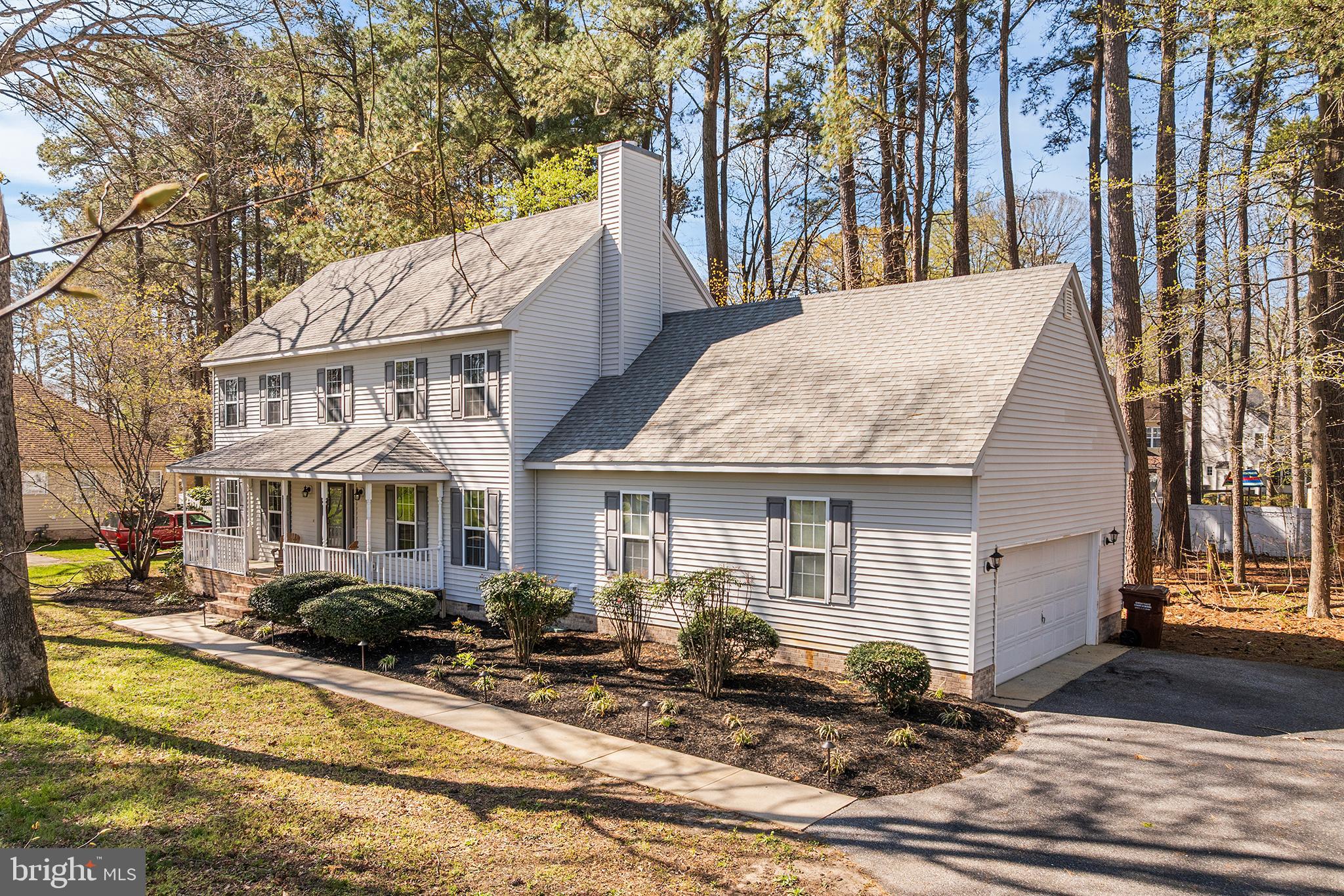 WHITE COVE - Residential