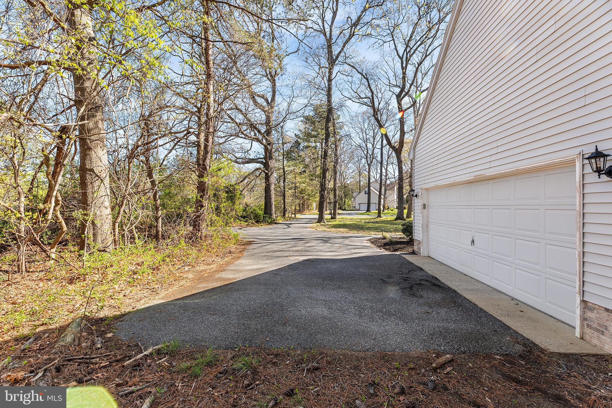 WHITE COVE - Residential