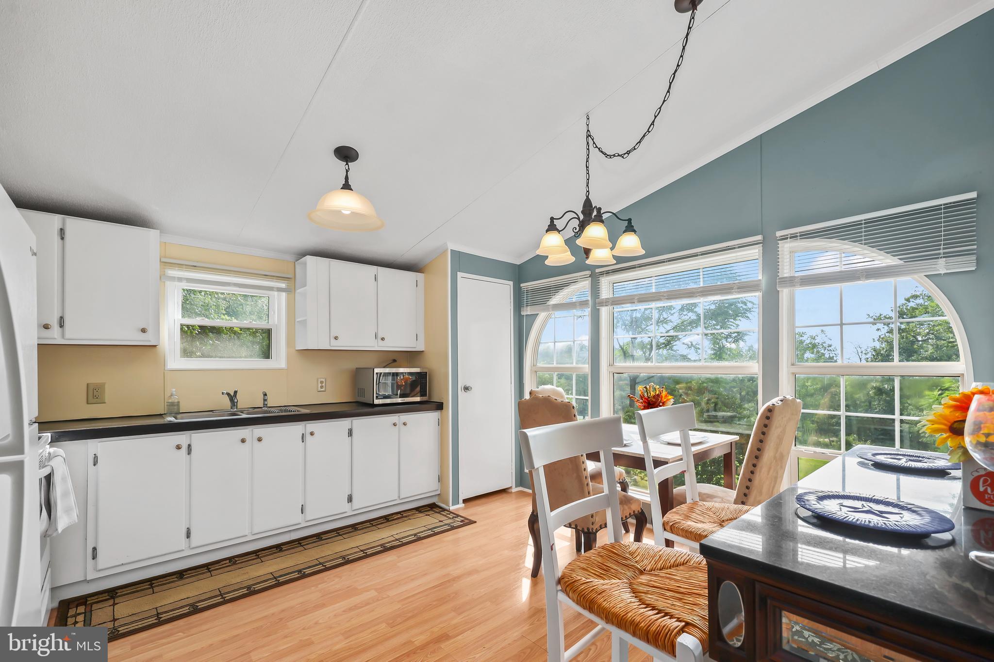 173 MEADOW ROAD