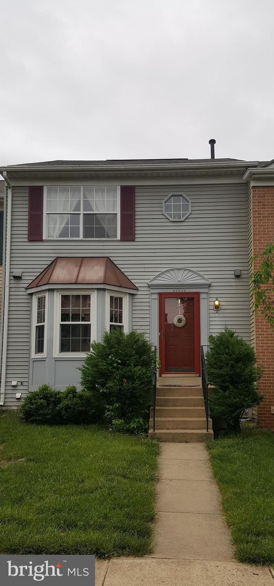 JUST REDUCED! Ashburn Farms - Well maintained 3 br, 3.5 bath th with over 1,800 sf of living space. Updated kitchen includes granite counters and s.s. appliances. Separate dining room. New carpet throughout. Basement has full bath, family room and walkout to fenced yard with patio.  Deck has been power washed and stained. Washer & dryer convey "as is". Sprinkler system conveys "as-is".  Must See