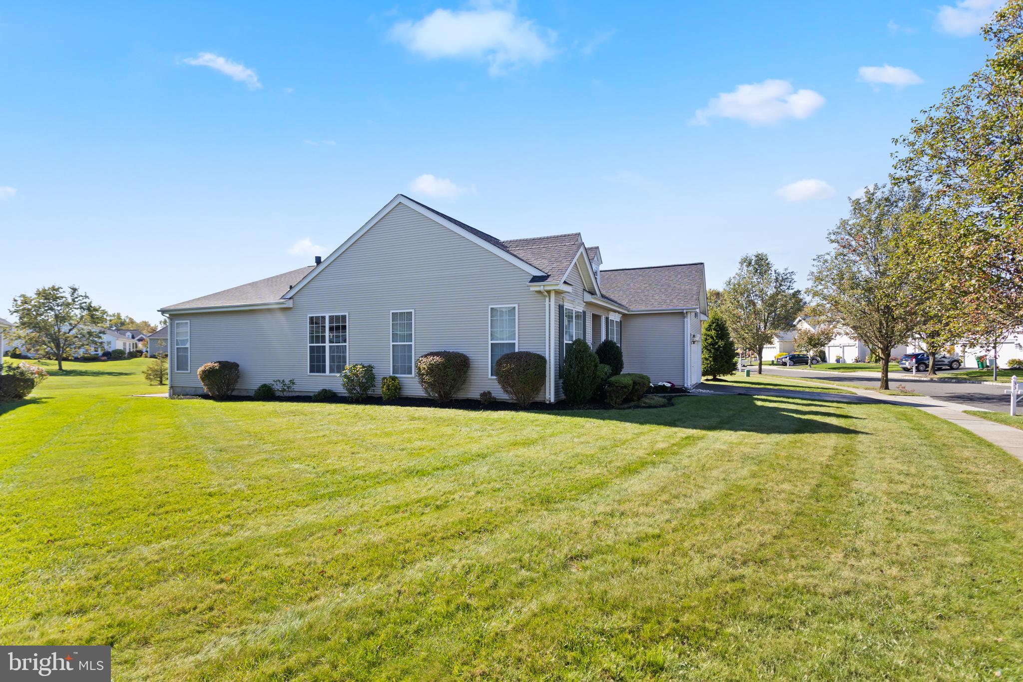 33 BUNKER HILL DRIVE