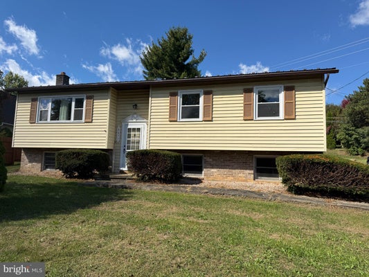 2677 WILLIAMSBURG CIR, CHAMBERSBURG, PA 17202 - Image f355b22b4a55cfefa034a99b96447064/1893079908