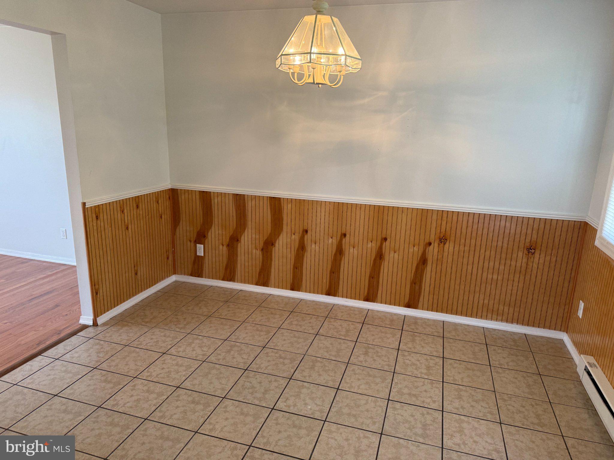 2677 WILLIAMSBURG CIRCLE