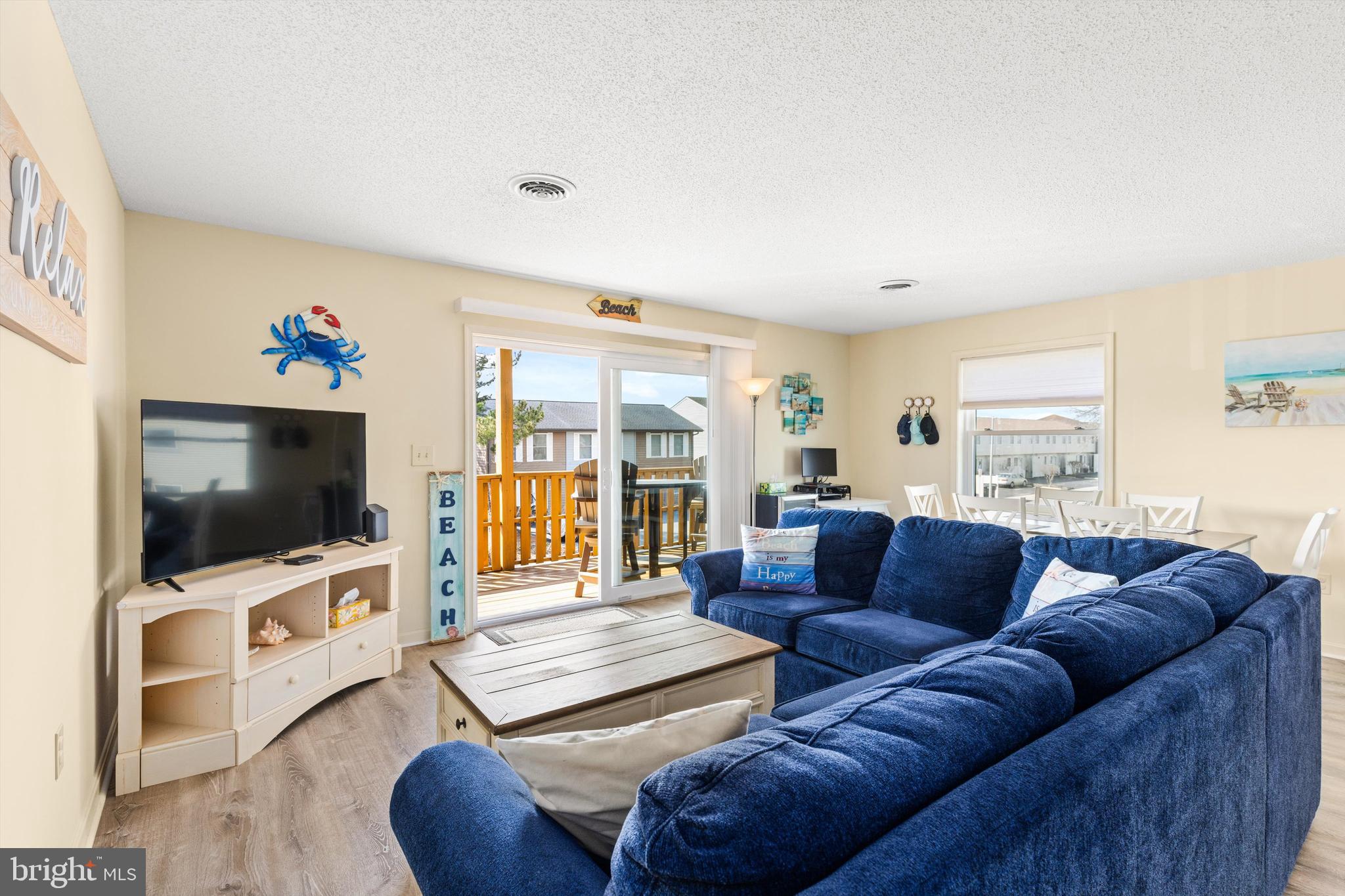 132 JAMESTOWN ROAD 4