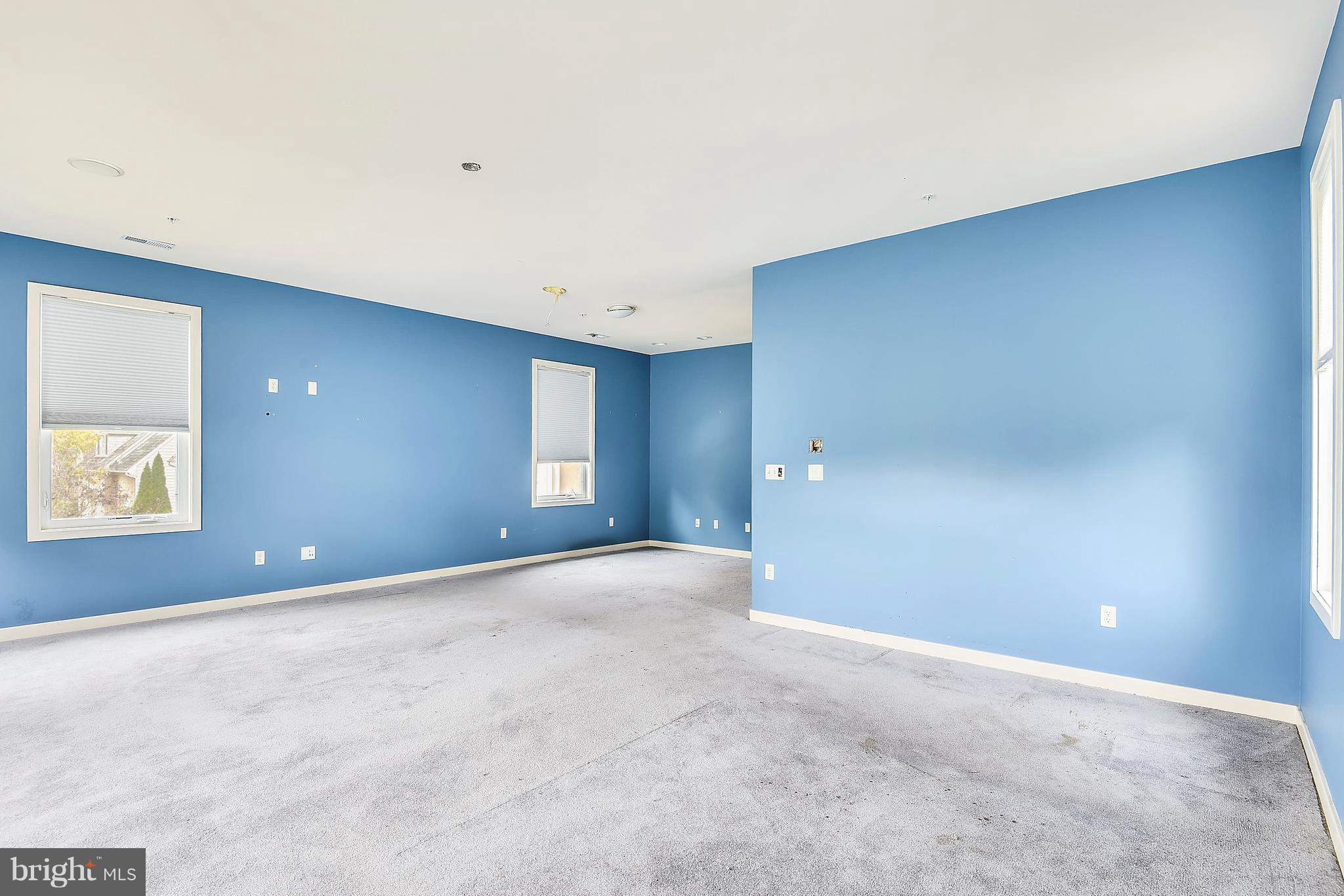 WOODMORE-RESUB-PLAT 5> - Residential