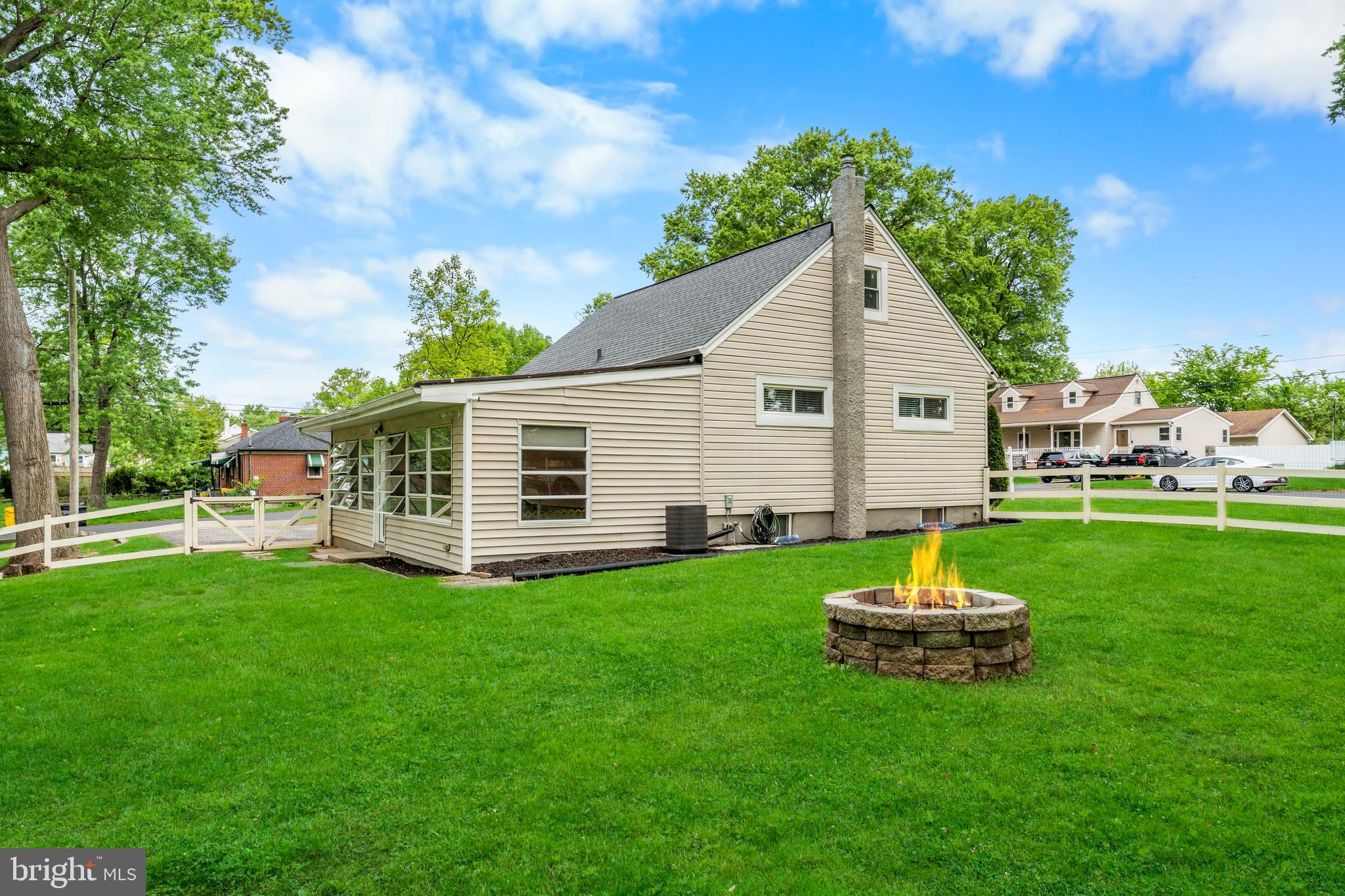 415 IRENE DRIVE