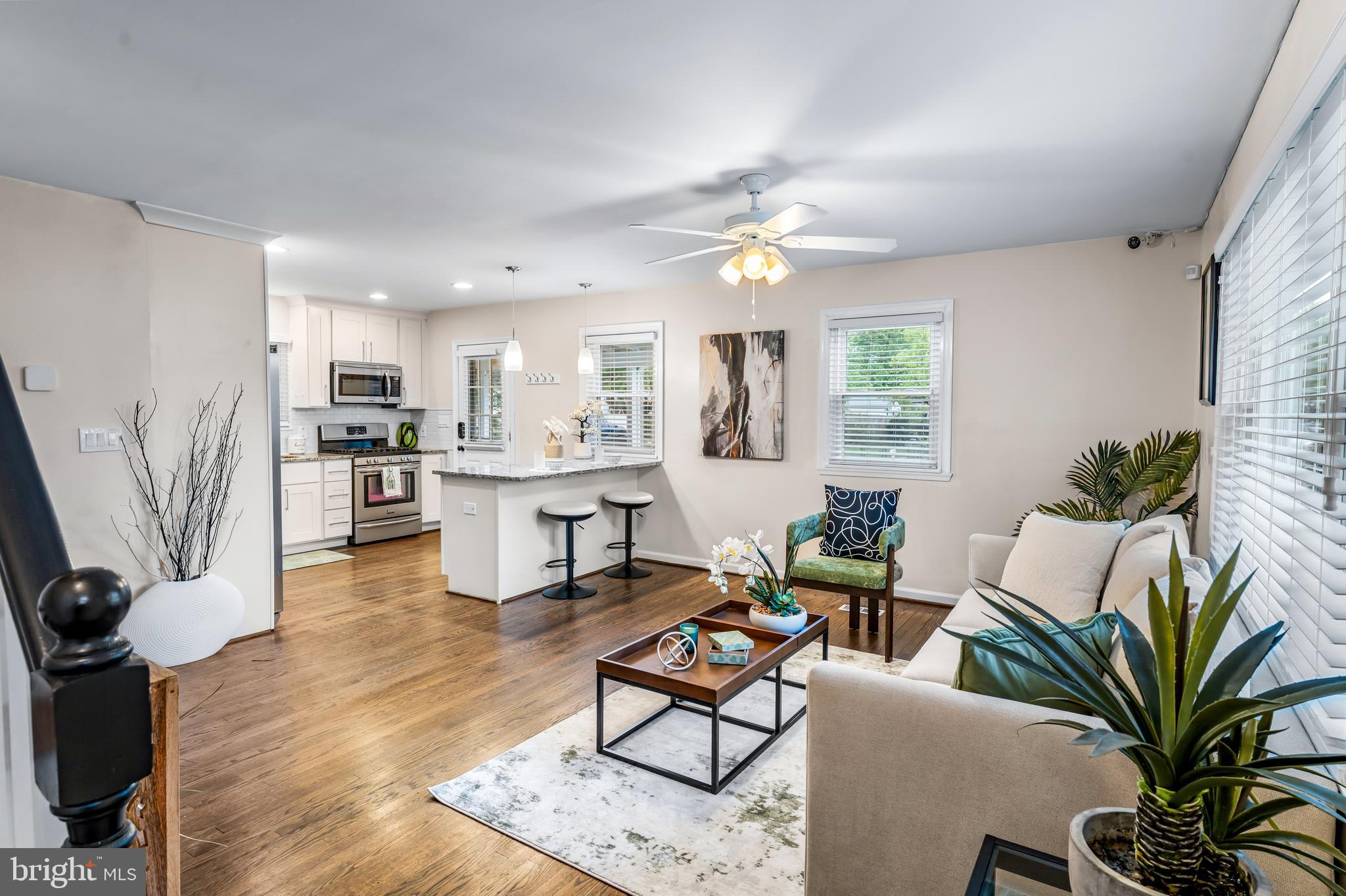 OAKRIDGE - Residential