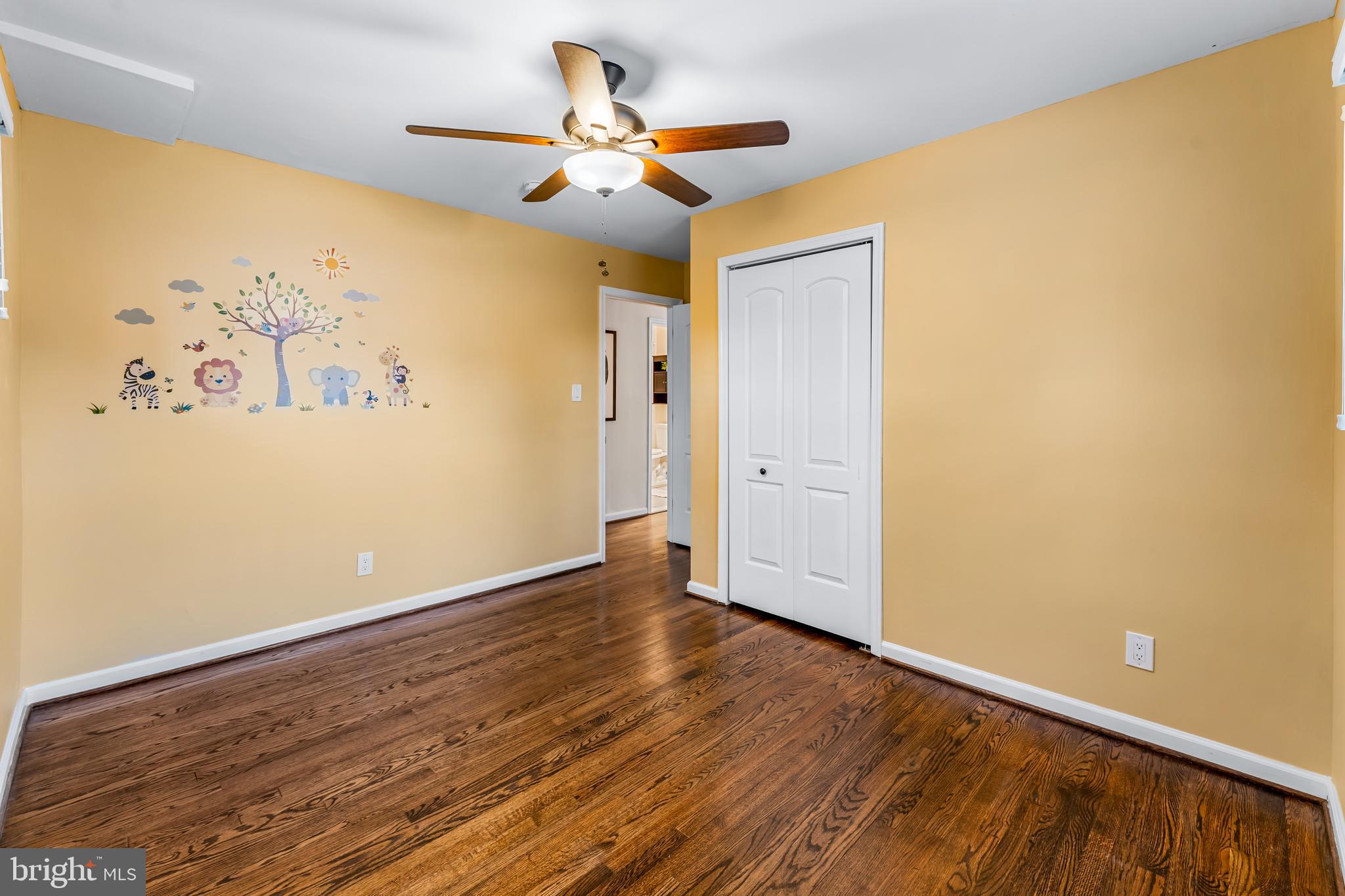OAKRIDGE - Residential