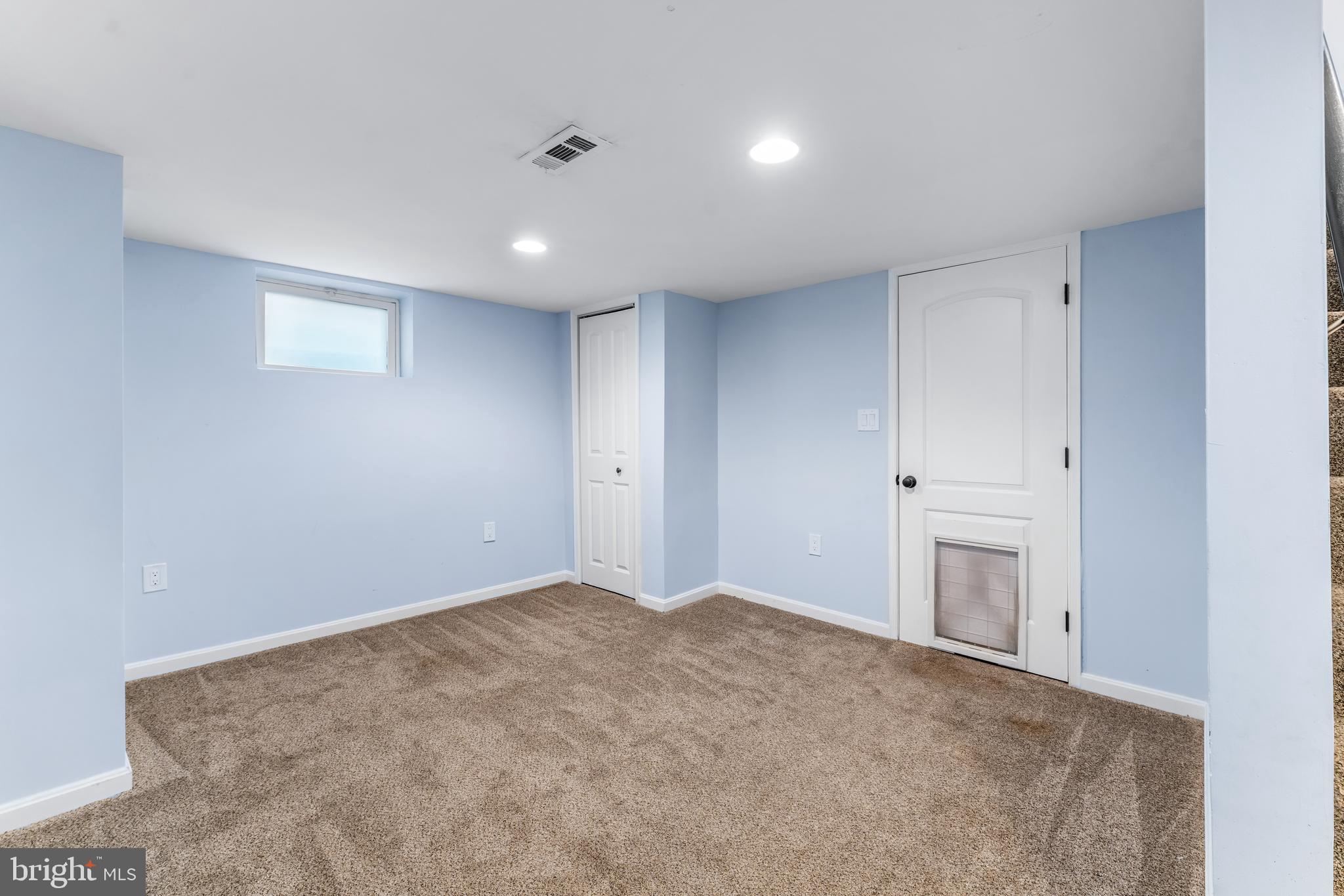 OAKRIDGE - Residential