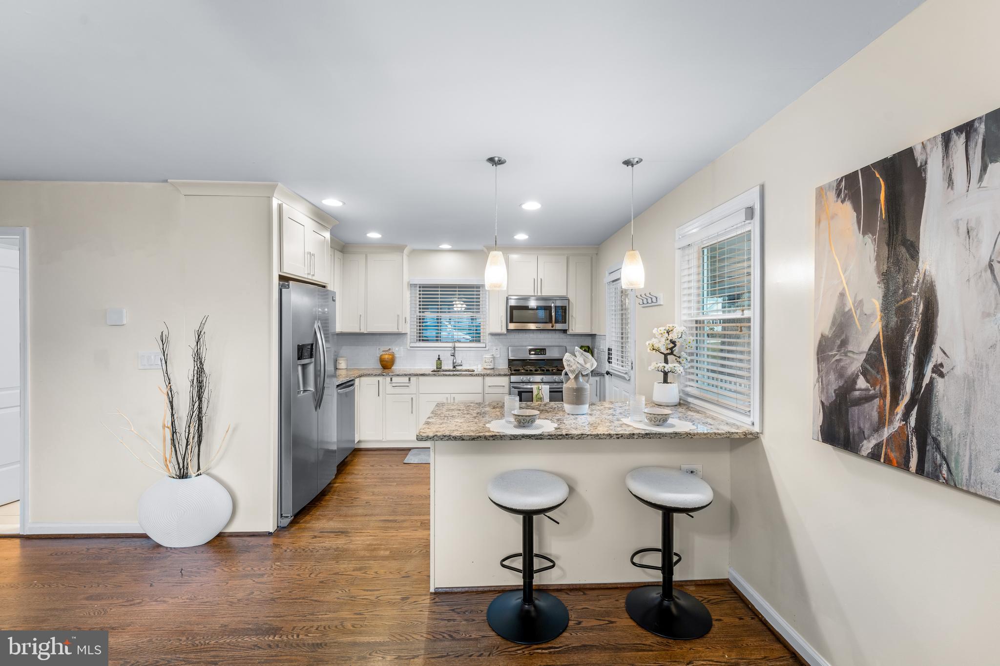 OAKRIDGE - Residential