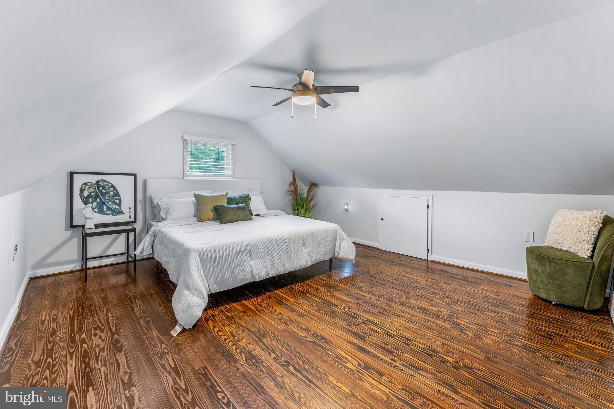 OAKRIDGE - Residential