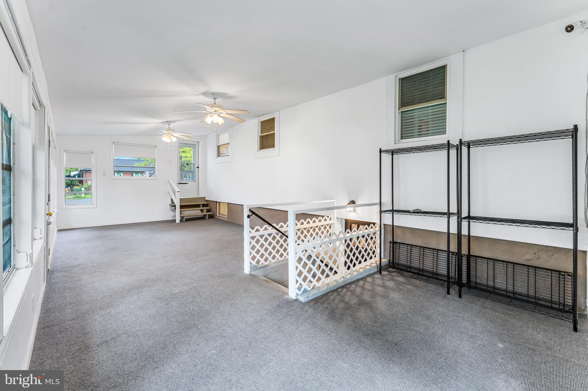 OAKRIDGE - Residential