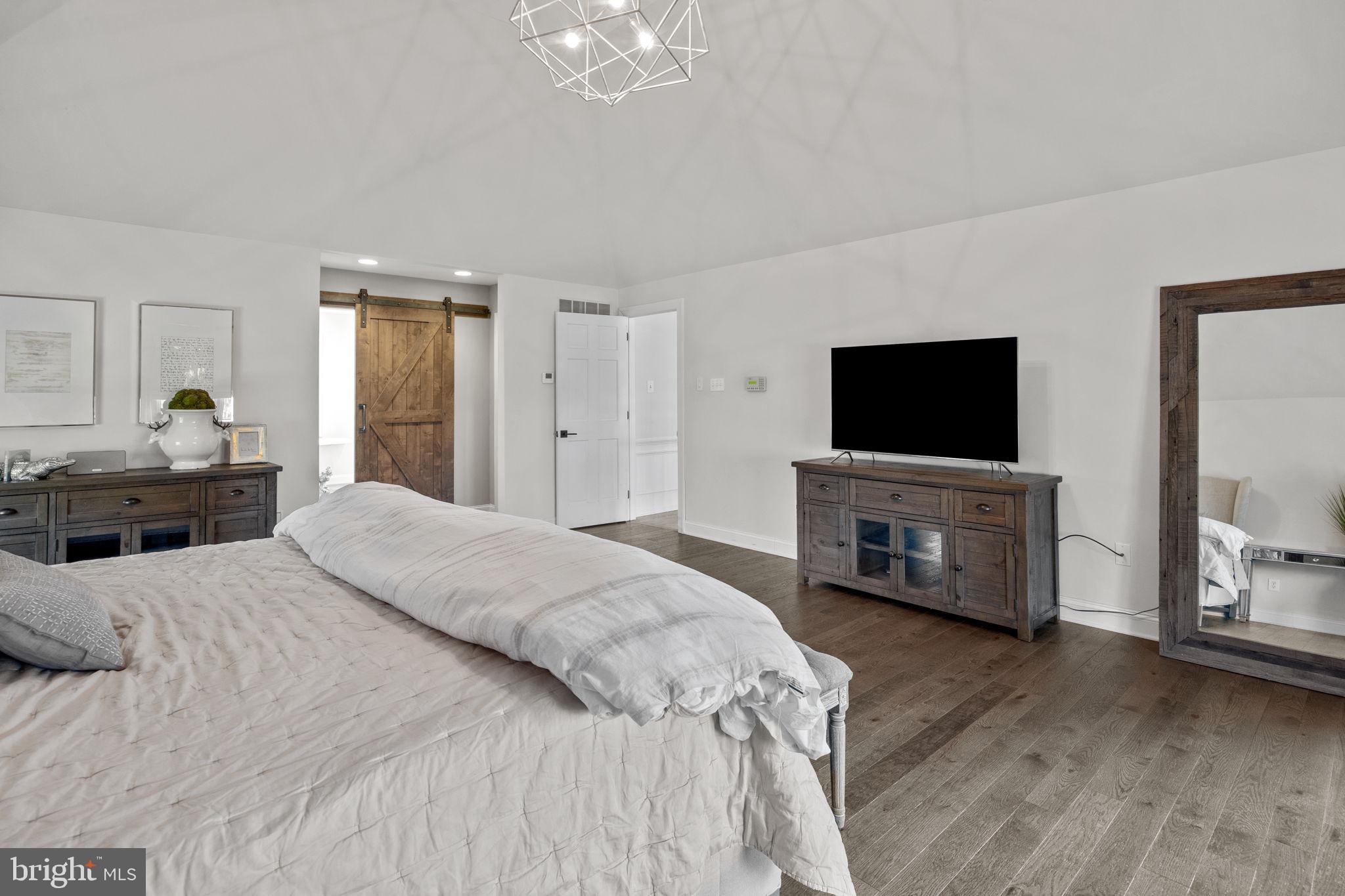 SYCAMORE FARM - Residential