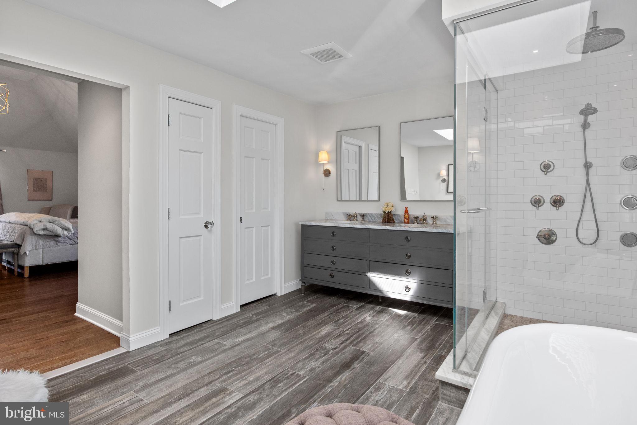 SYCAMORE FARM - Residential