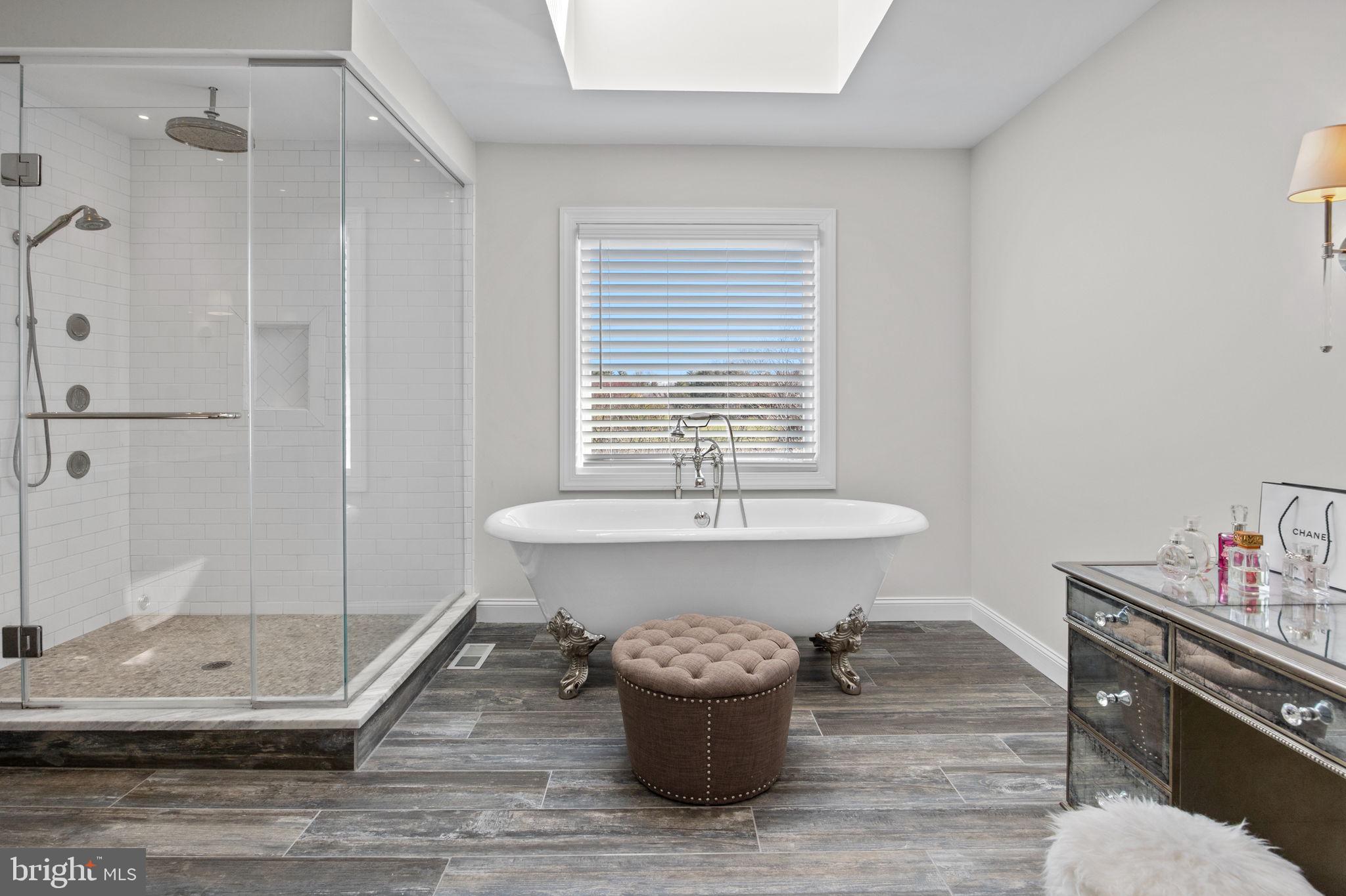 SYCAMORE FARM - Residential