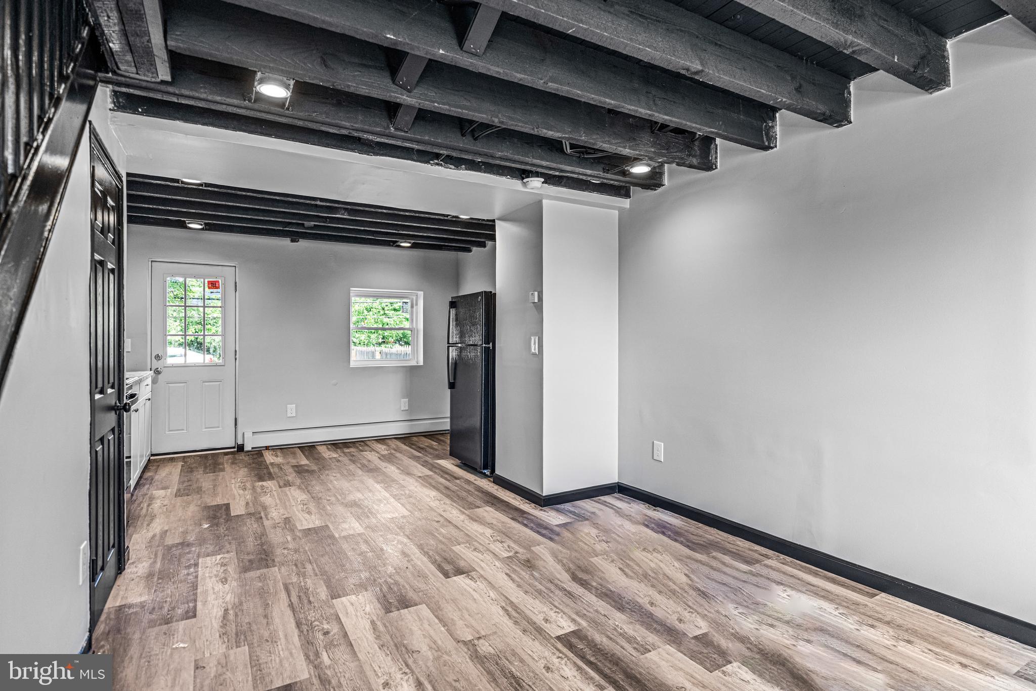 BRIDESBURG - Residential