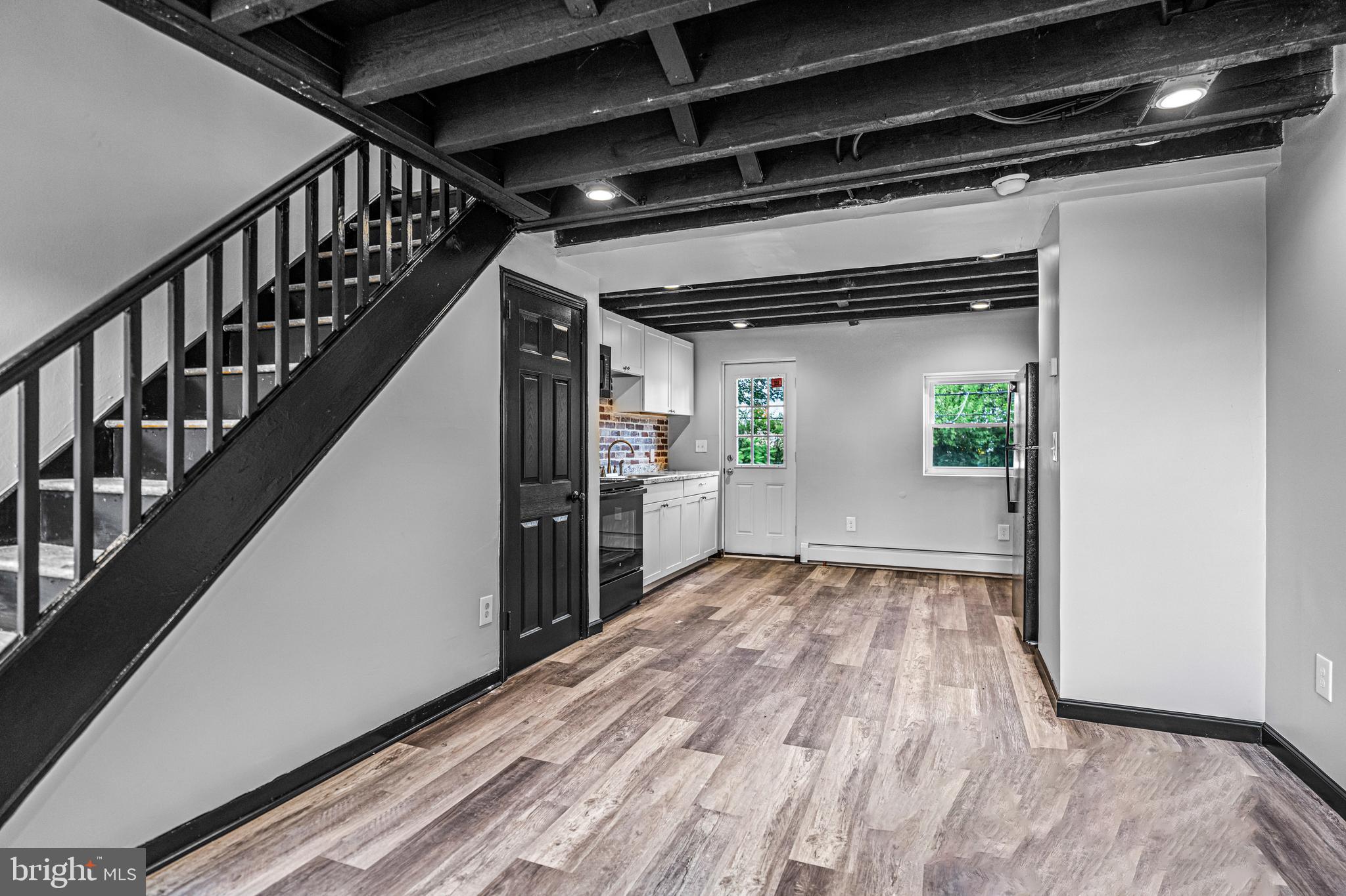 BRIDESBURG - Residential