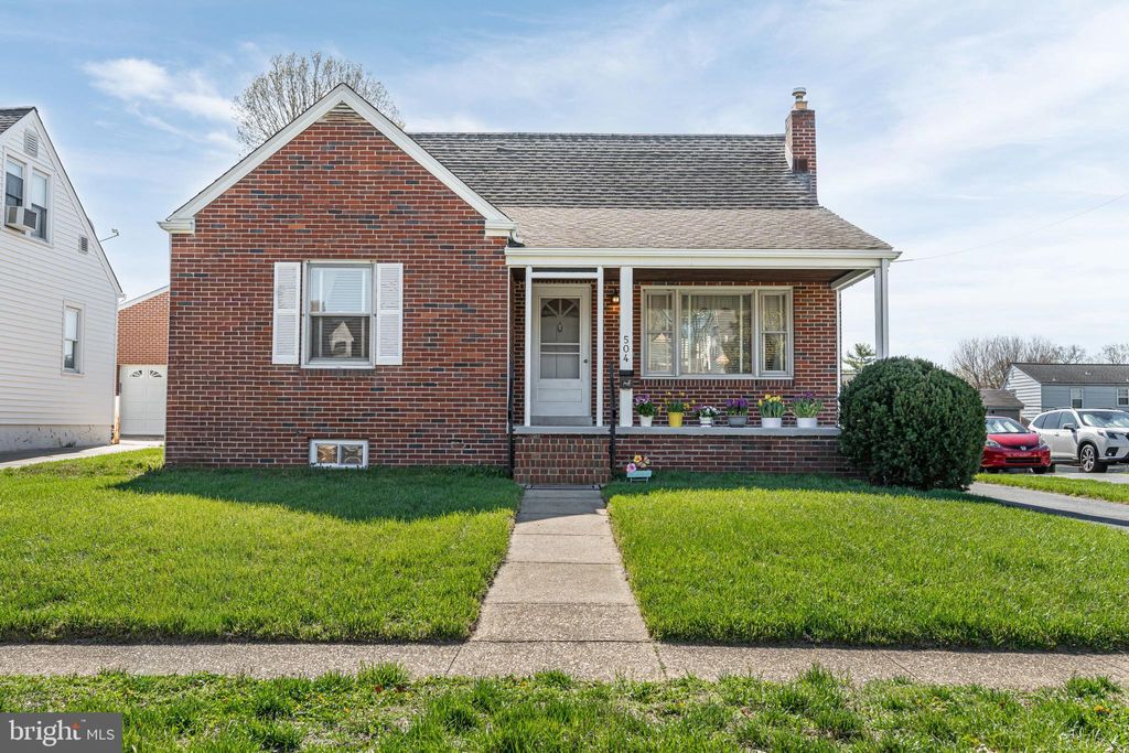 Photo of 504 Tyrone Avenue, WILMINGTON, DE 19804 (MLS # DENC2101044)
