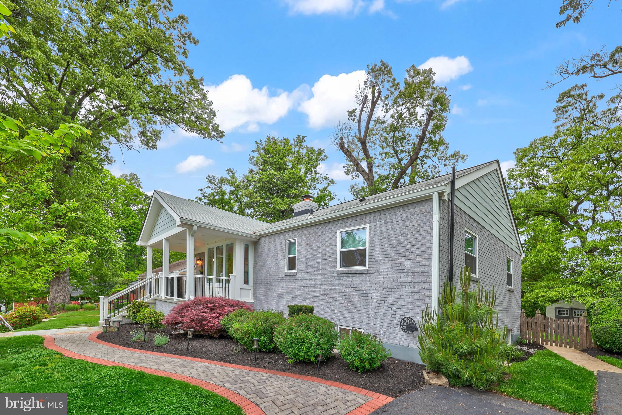 DOMINION HILLS - Residential