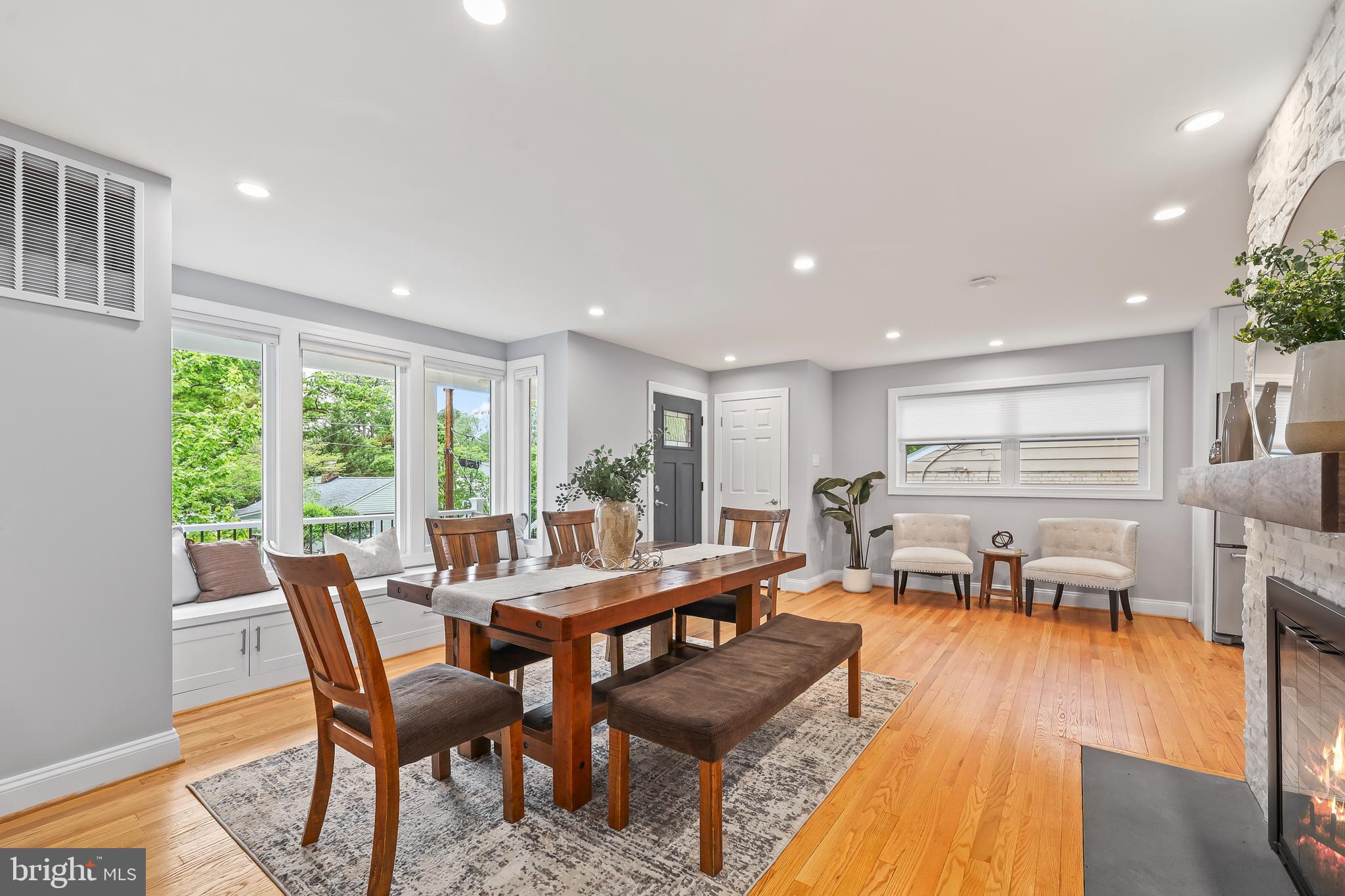 DOMINION HILLS - Residential