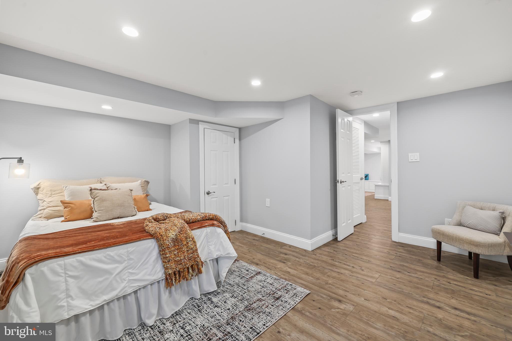 DOMINION HILLS - Residential