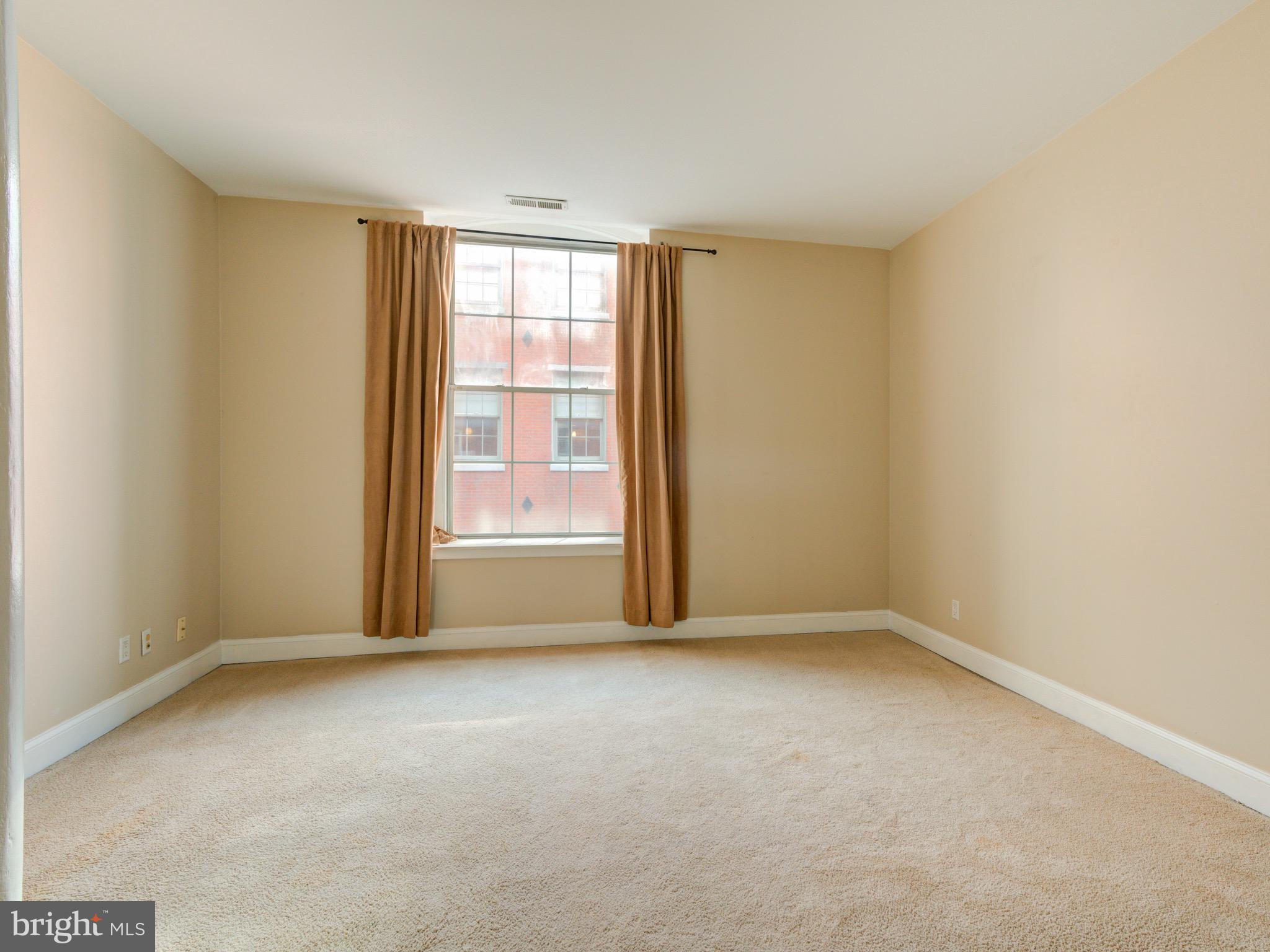 OLD CITY - Residential