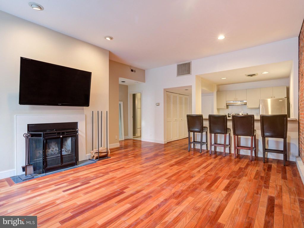 Photo of 102 - 22 Church Street #301, PHILADELPHIA, PA 19106 (MLS # PAPH2574634)