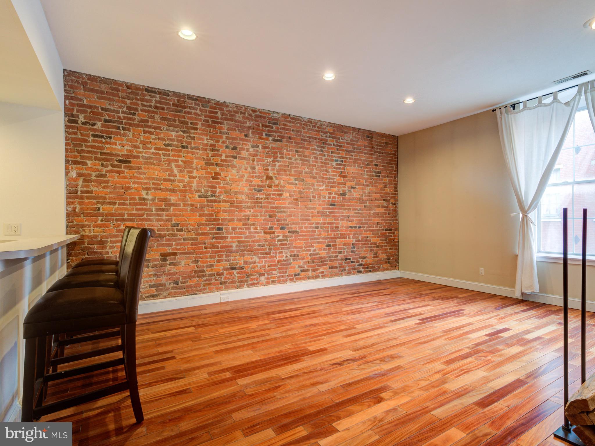 OLD CITY - Residential