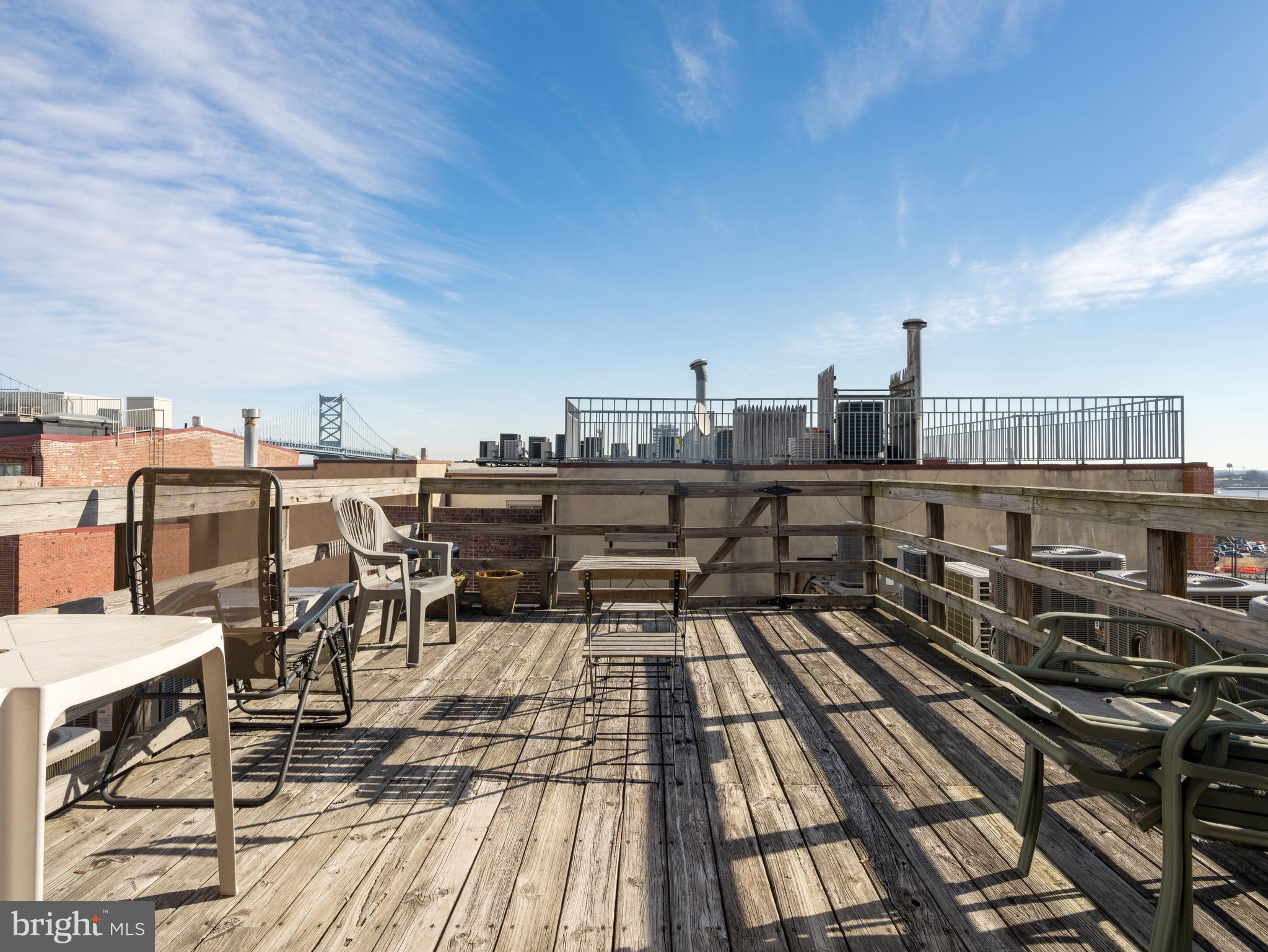 OLD CITY - Residential