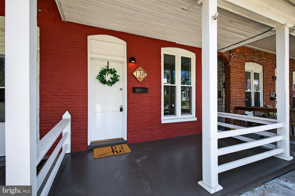 Photo of 138 E Washington Street, ELIZABETHTOWN, PA 17022 (MLS # PALA2072124)