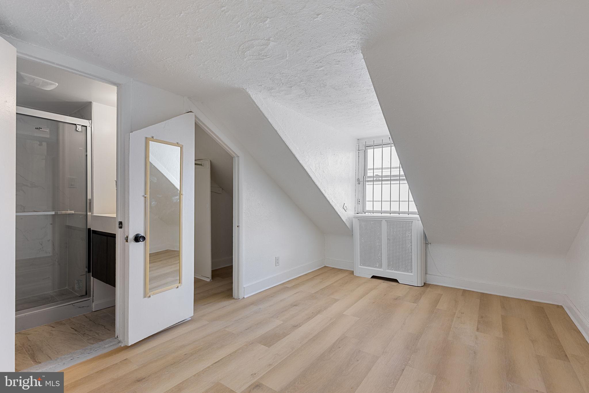 WASHINGTON SQ WEST - Residential Lease