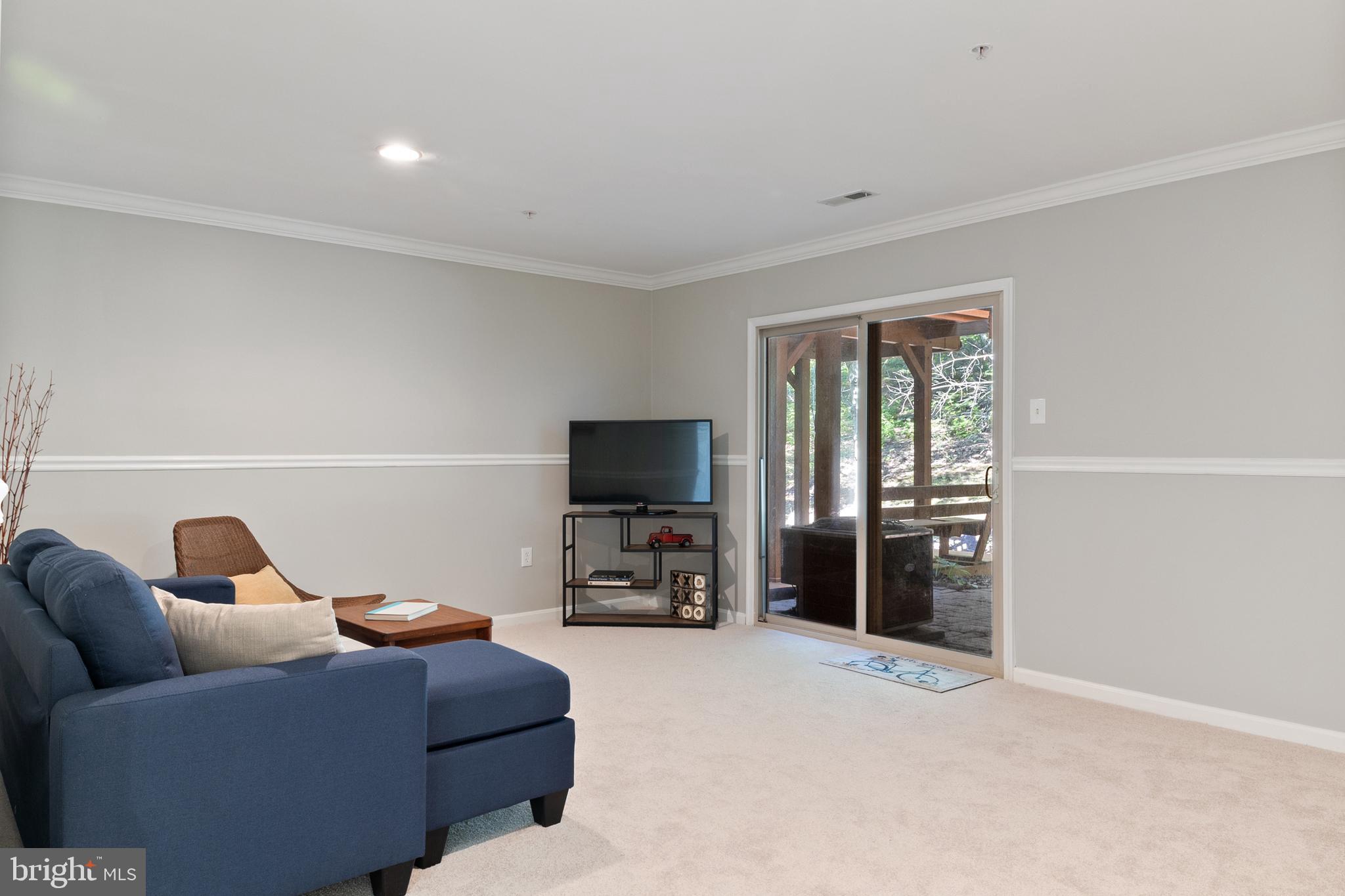 SNOWDEN RIDGE - Residential