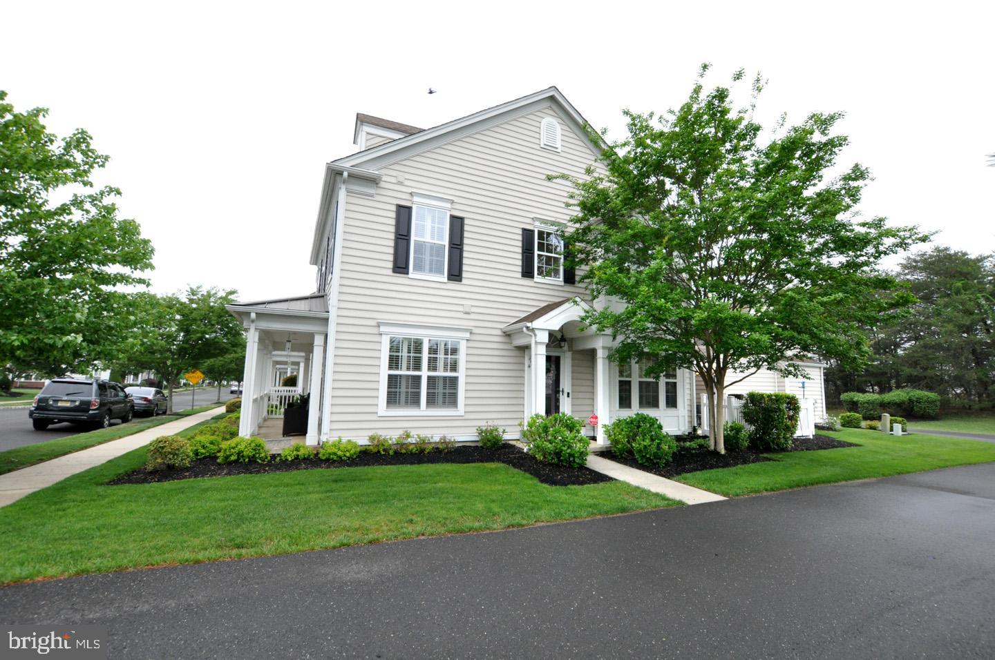 4 MILFORD CIRCLE