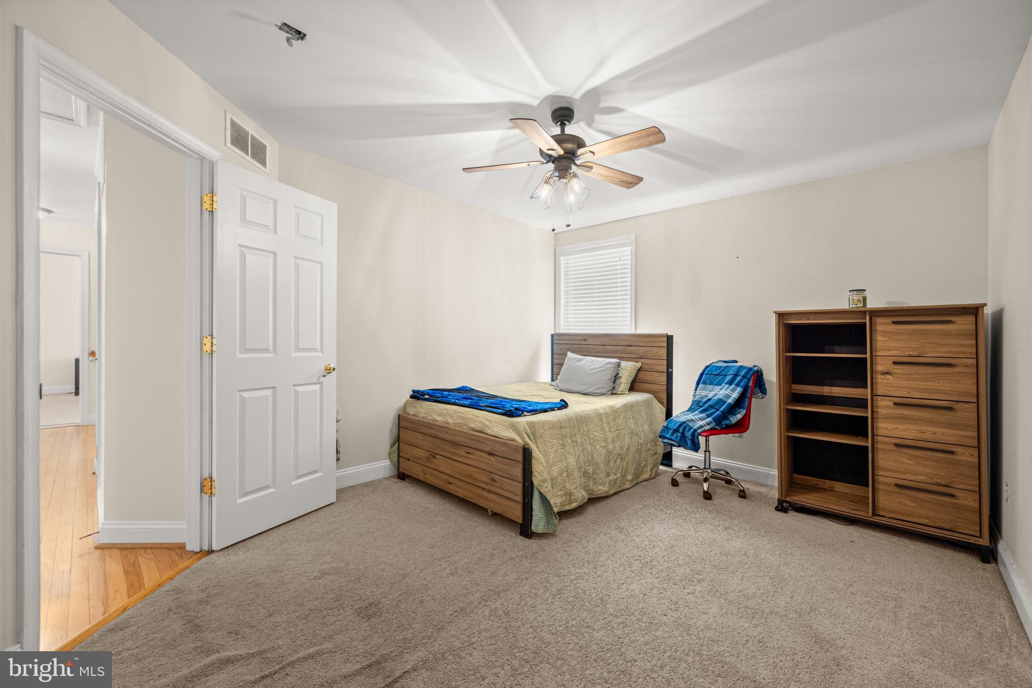 OAKDALE WOODS - Residential